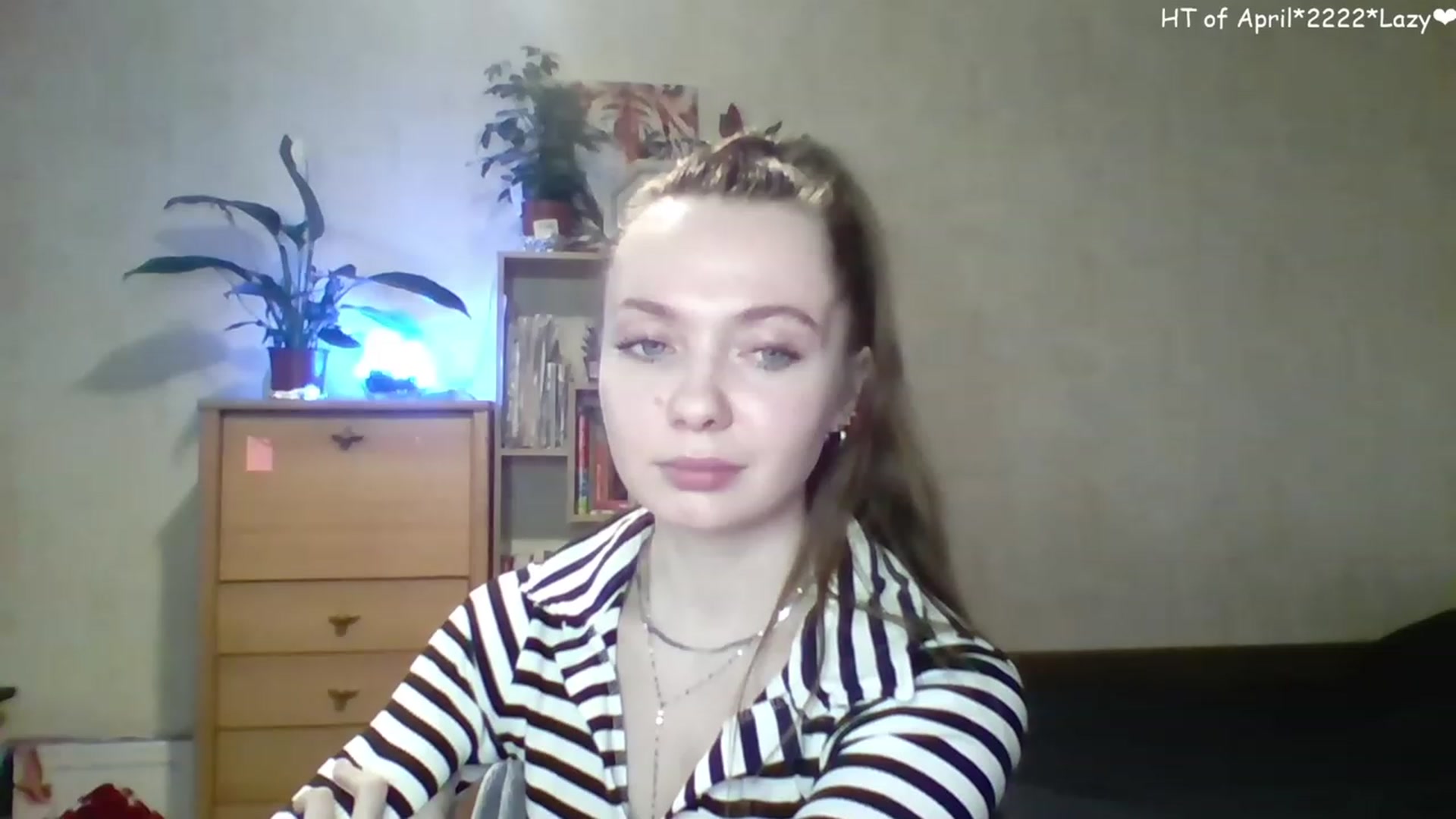 Gallery image thumbnail from LizaGhost's myfreecams stream on, 04/23/2023, 15:45 image 6 of 20