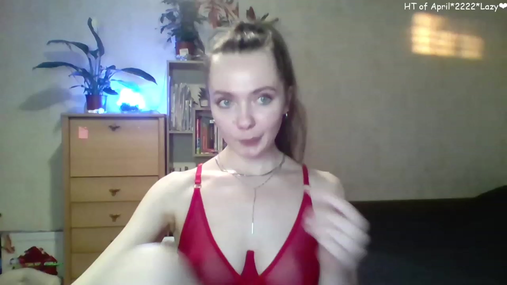 Gallery image thumbnail from LizaGhost's myfreecams stream on, 04/23/2023, 16:35 image 5 of 20