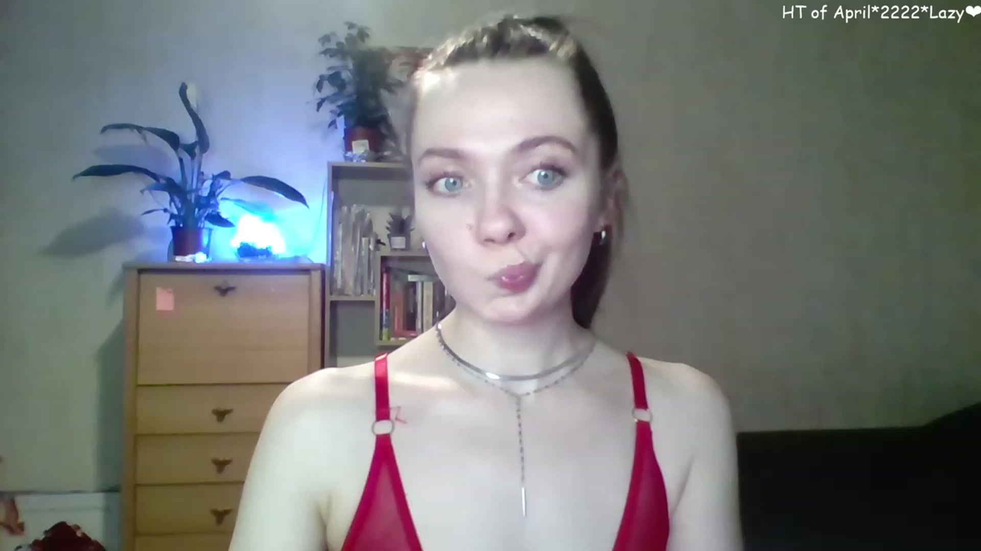 Gallery image thumbnail from LizaGhost's myfreecams stream on, 04/23/2023, 16:35 image 19 of 20