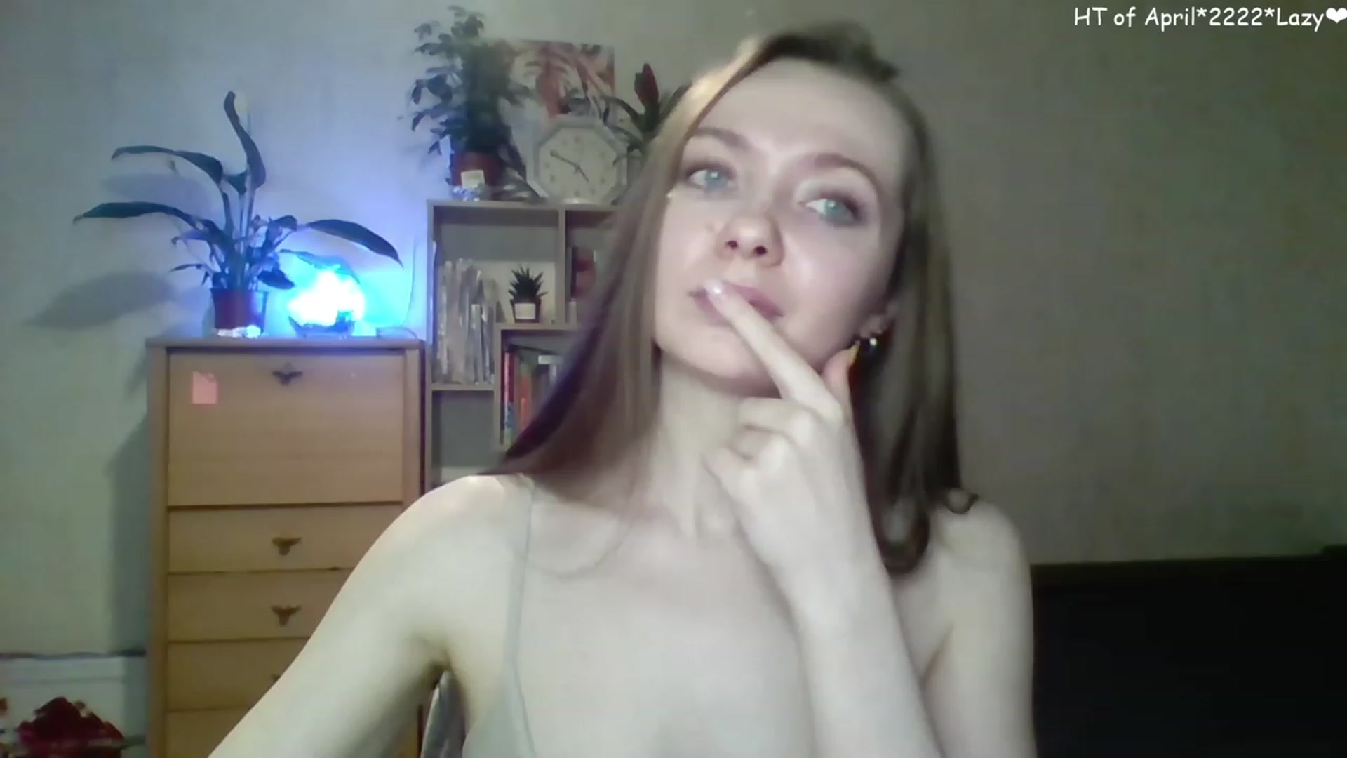 Gallery image thumbnail from LizaGhost's myfreecams stream on, 04/24/2023, 13:57 image 11 of 20