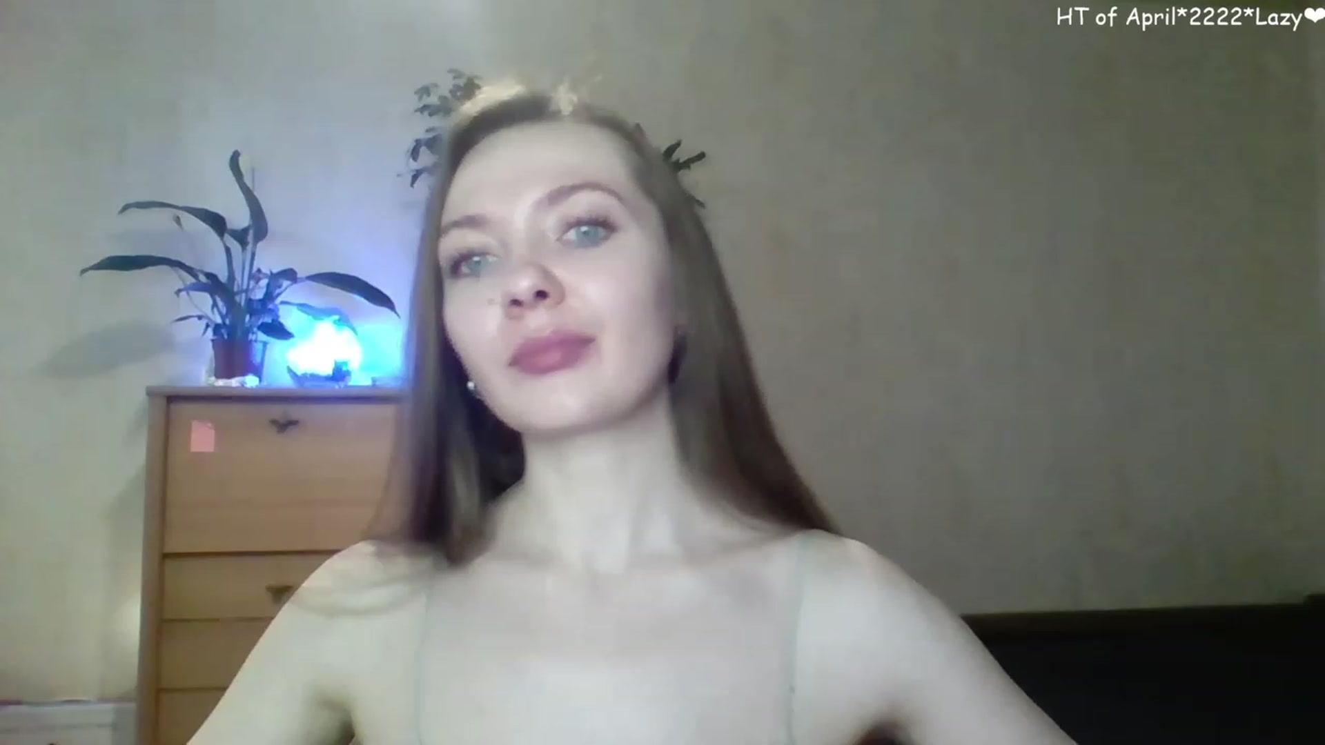 Gallery image thumbnail from LizaGhost's myfreecams stream on, 04/24/2023, 15:05 image 9 of 20