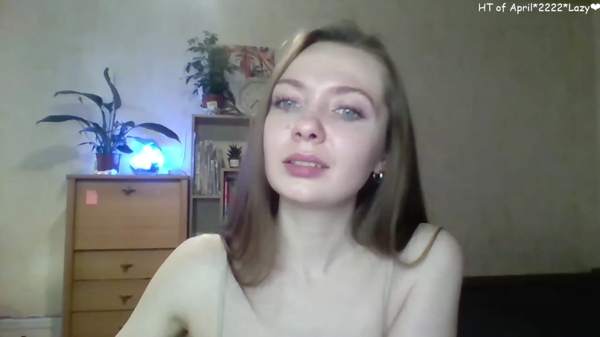 Gallery image thumbnail from LizaGhost's myfreecams stream on, 04/24/2023, 15:05 image 12 of 20