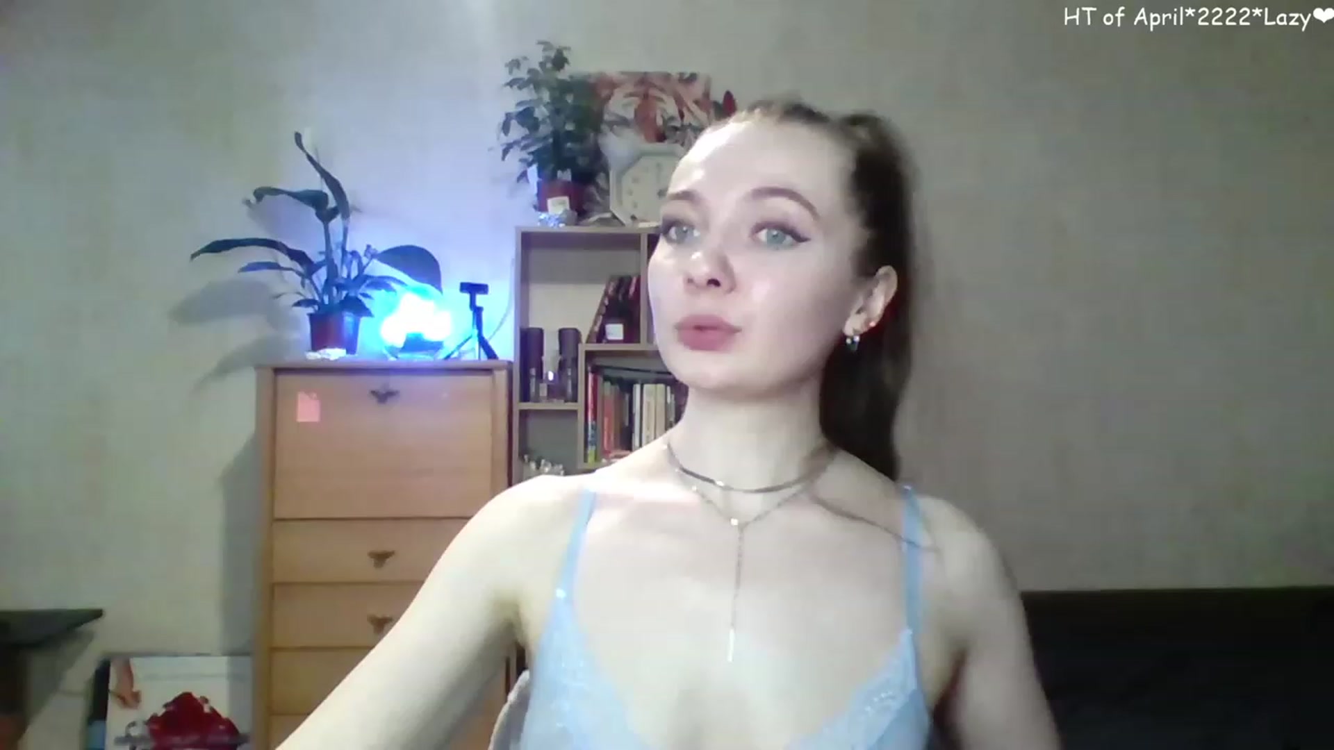 Gallery image thumbnail from LizaGhost's myfreecams stream on, 04/26/2023, 14:28 image 4 of 20