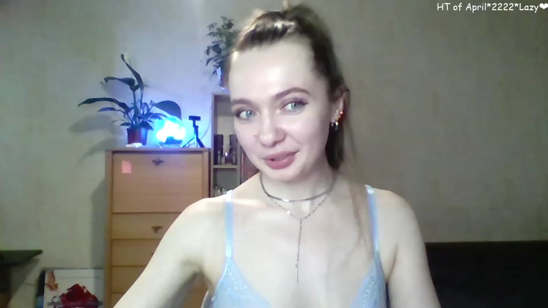 Gallery image thumbnail from LizaGhost's myfreecams stream on, 04/26/2023, 14:28 image 7 of 20