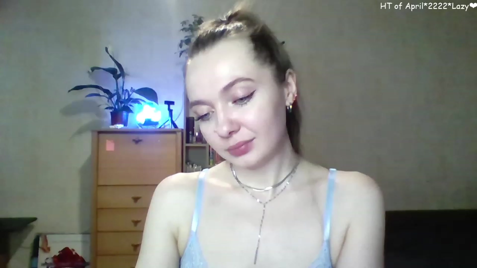 Gallery image thumbnail from LizaGhost's myfreecams stream on, 04/26/2023, 14:28 image 2 of 20