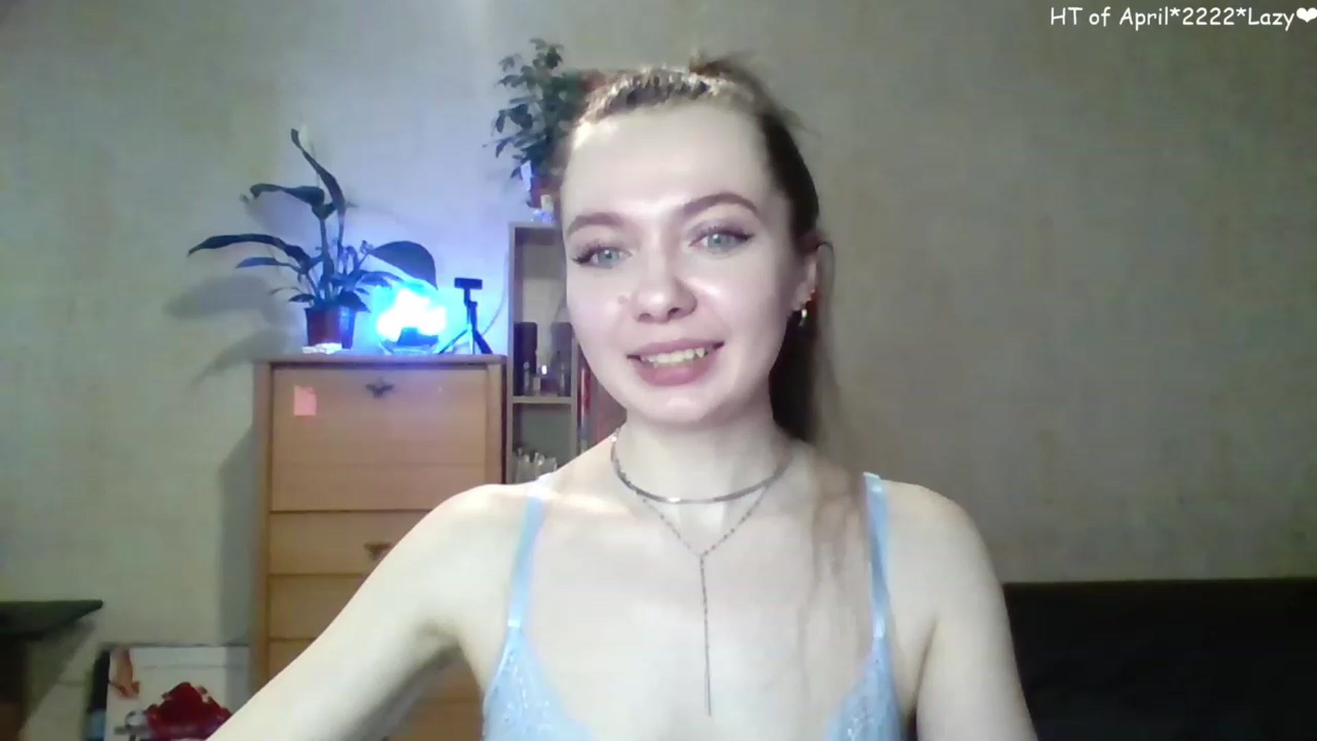 Gallery image thumbnail from LizaGhost's myfreecams stream on, 04/26/2023, 14:28 image 8 of 20