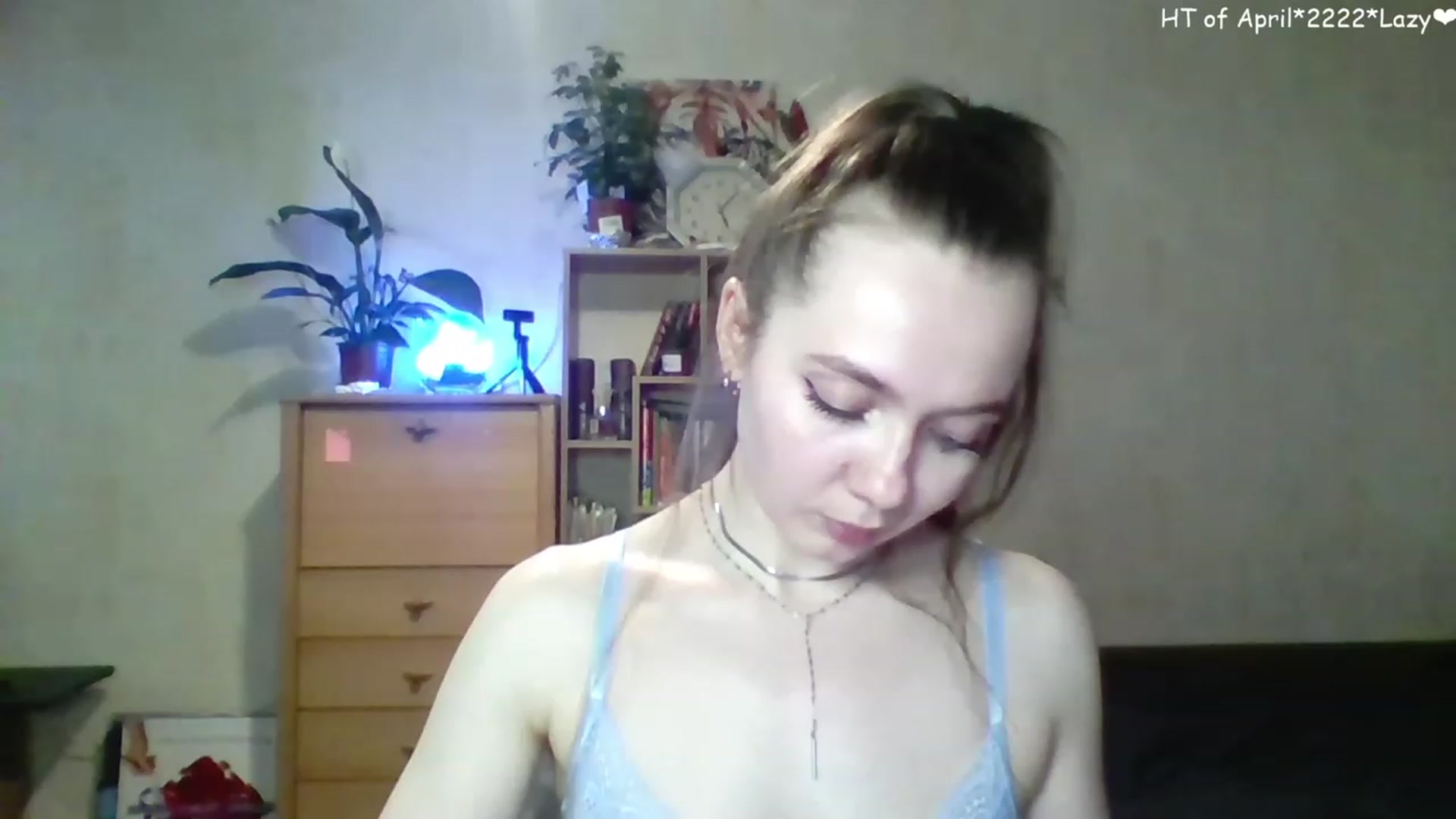 Gallery image thumbnail from LizaGhost's myfreecams stream on, 04/26/2023, 14:28 image 17 of 20