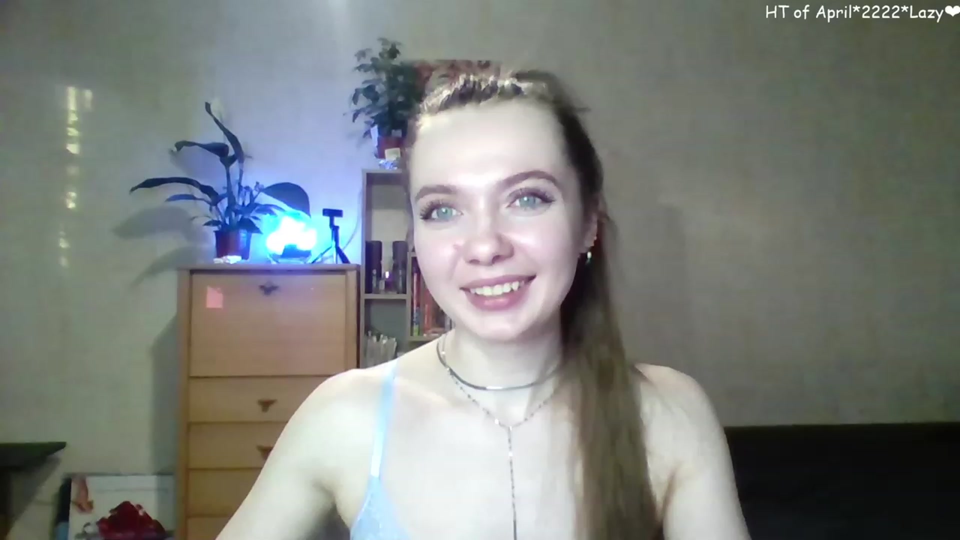 Gallery image thumbnail from LizaGhost's myfreecams stream on, 04/26/2023, 16:09 image 10 of 20