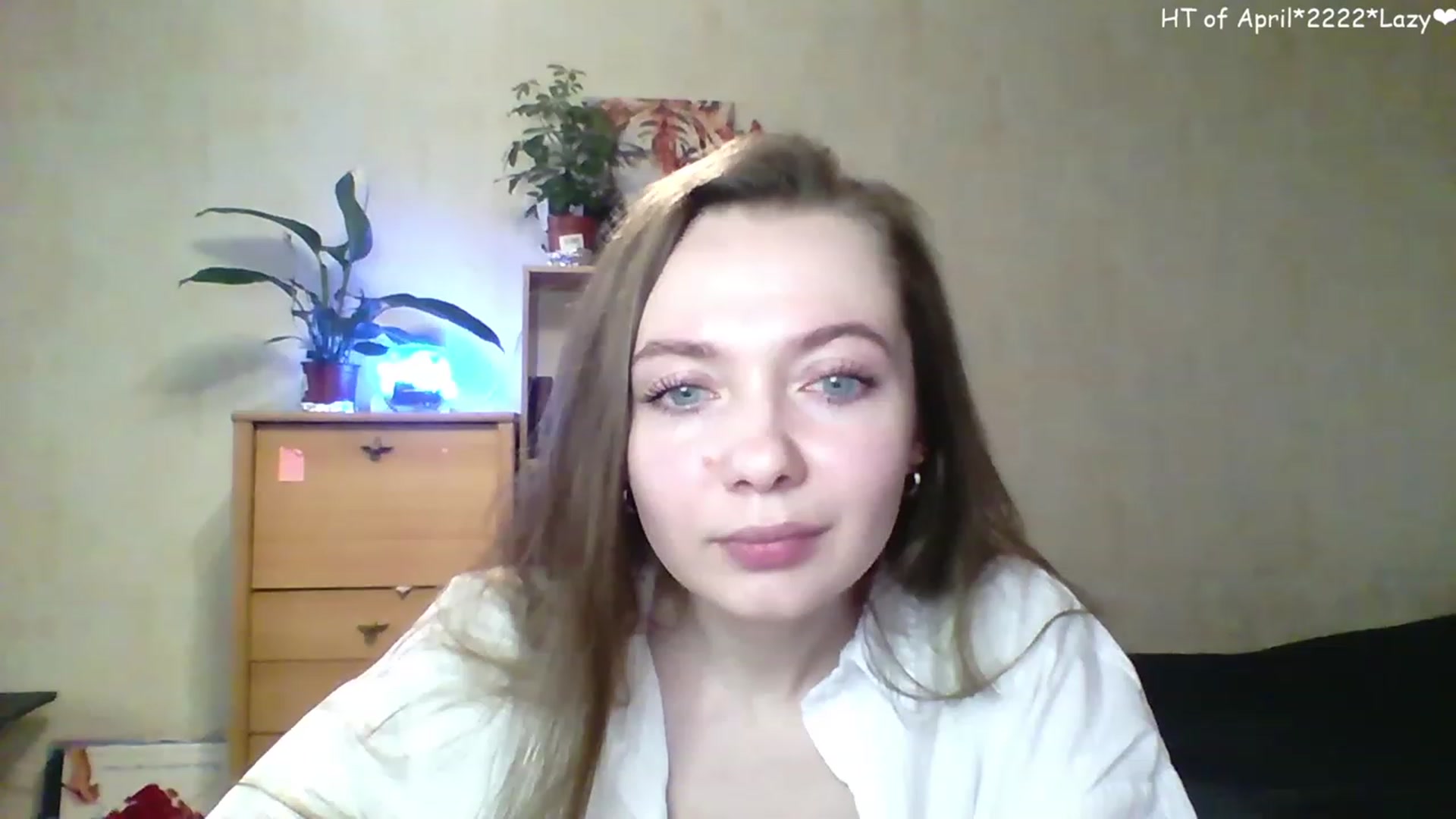Gallery image thumbnail from LizaGhost's myfreecams stream on, 04/27/2023, 16:11 image 5 of 20