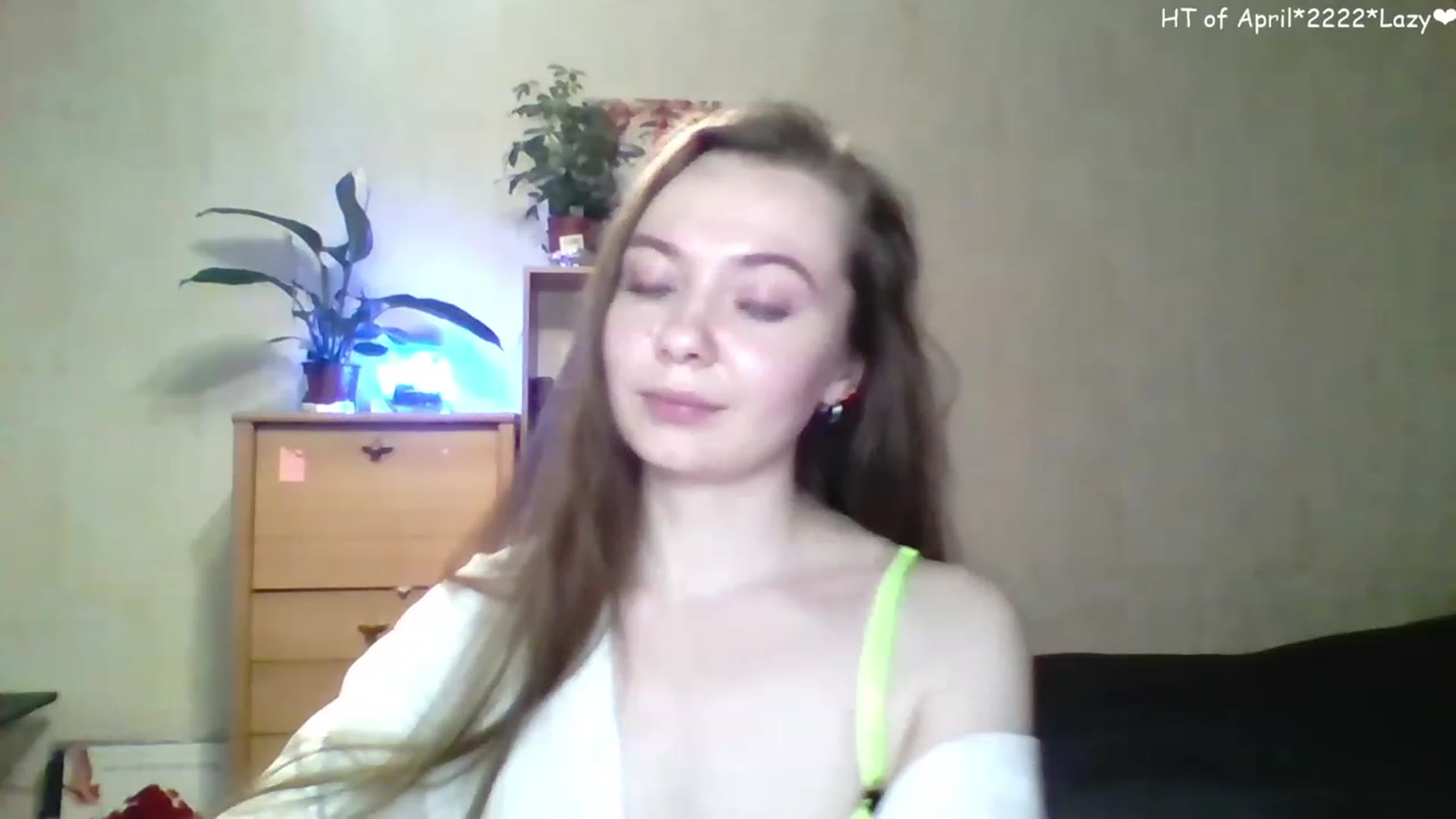 Gallery image thumbnail from LizaGhost's myfreecams stream on, 04/27/2023, 16:11 image 13 of 20