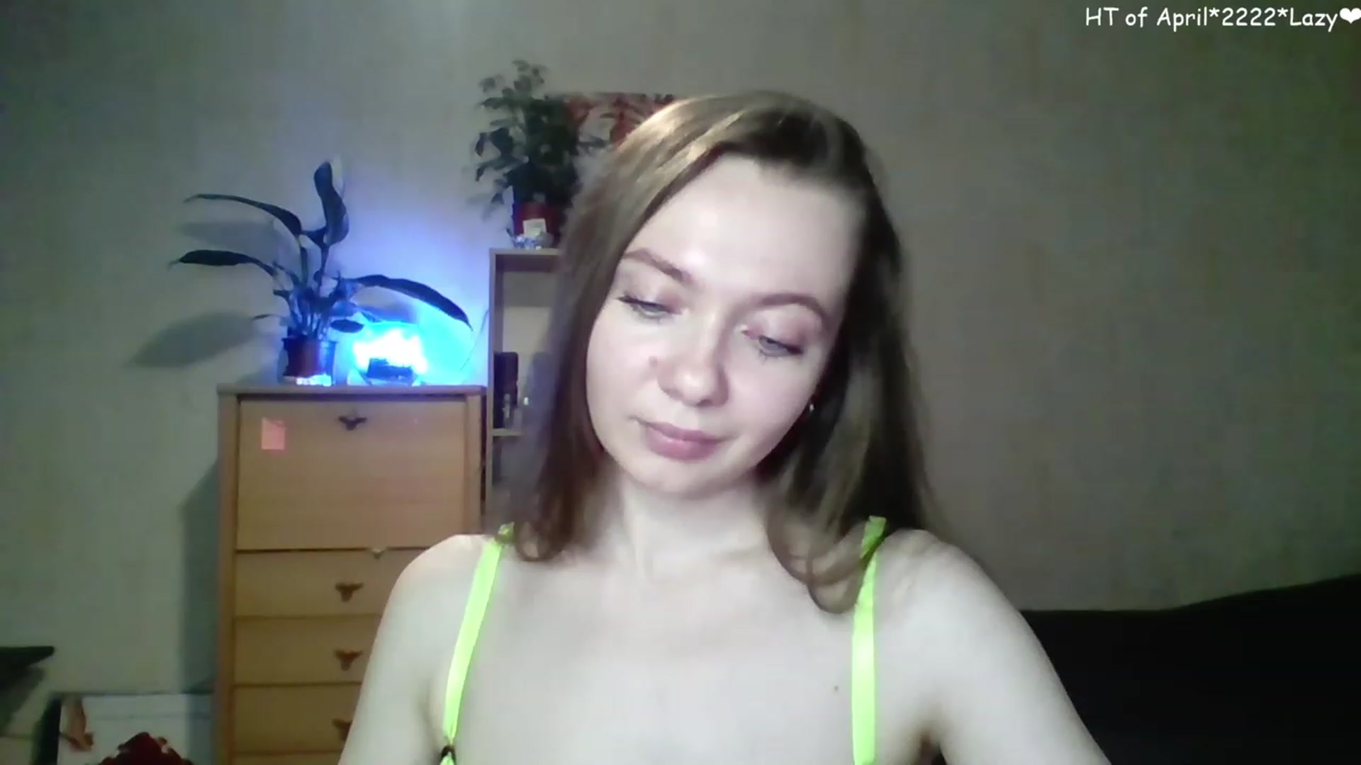 Gallery image thumbnail from LizaGhost's myfreecams stream on, 04/27/2023, 16:11 image 18 of 20