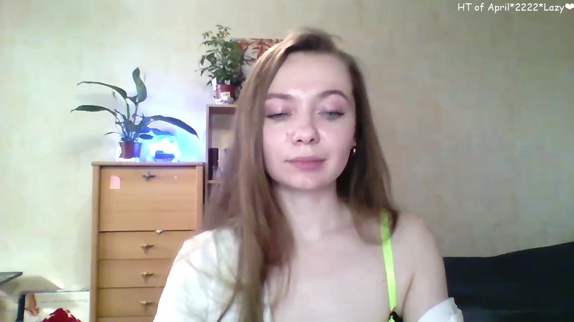 Gallery image thumbnail from LizaGhost's myfreecams stream on, 04/27/2023, 16:11 image 10 of 20