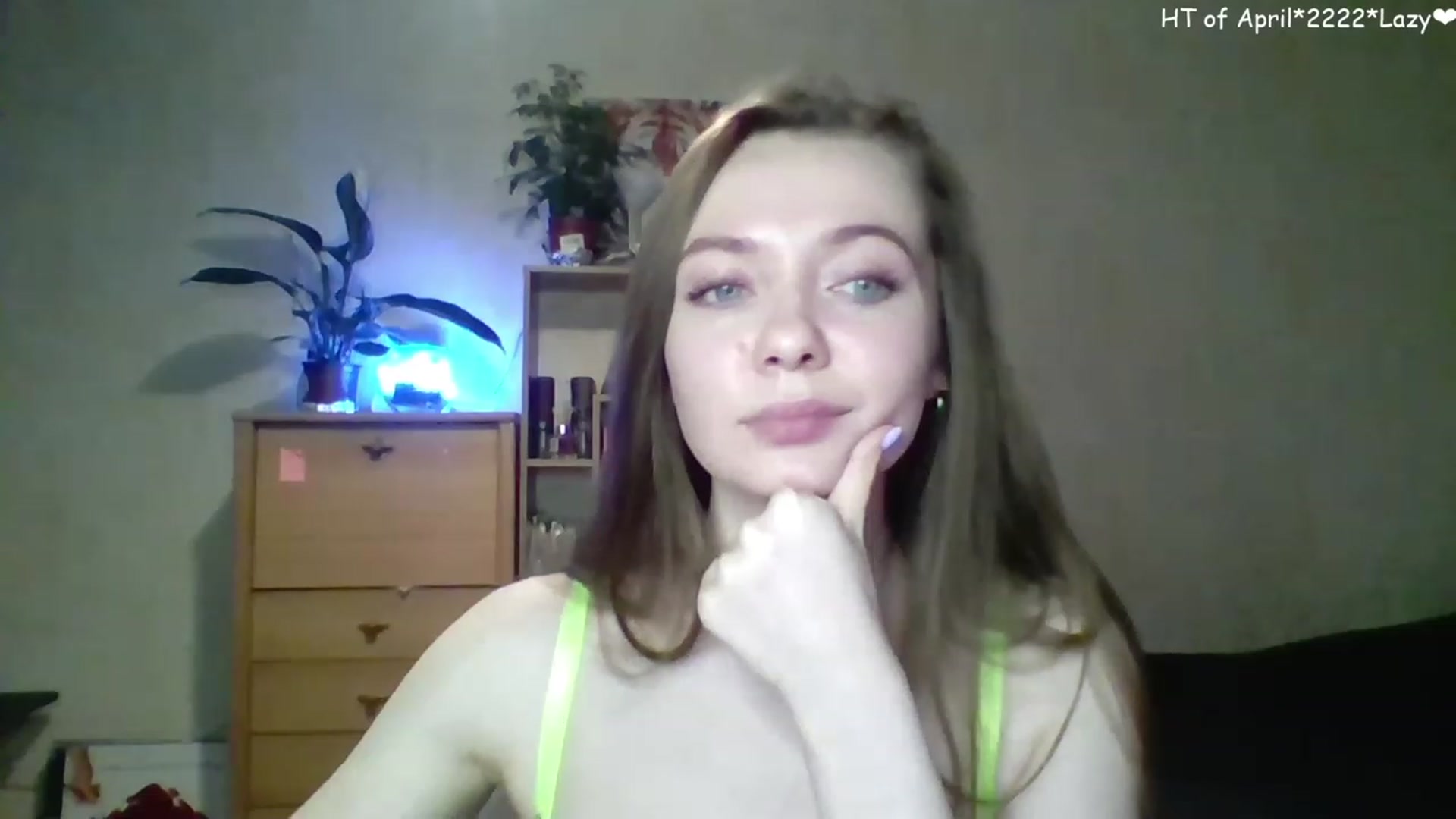 Gallery image thumbnail from LizaGhost's myfreecams stream on, 04/27/2023, 16:11 image 19 of 20