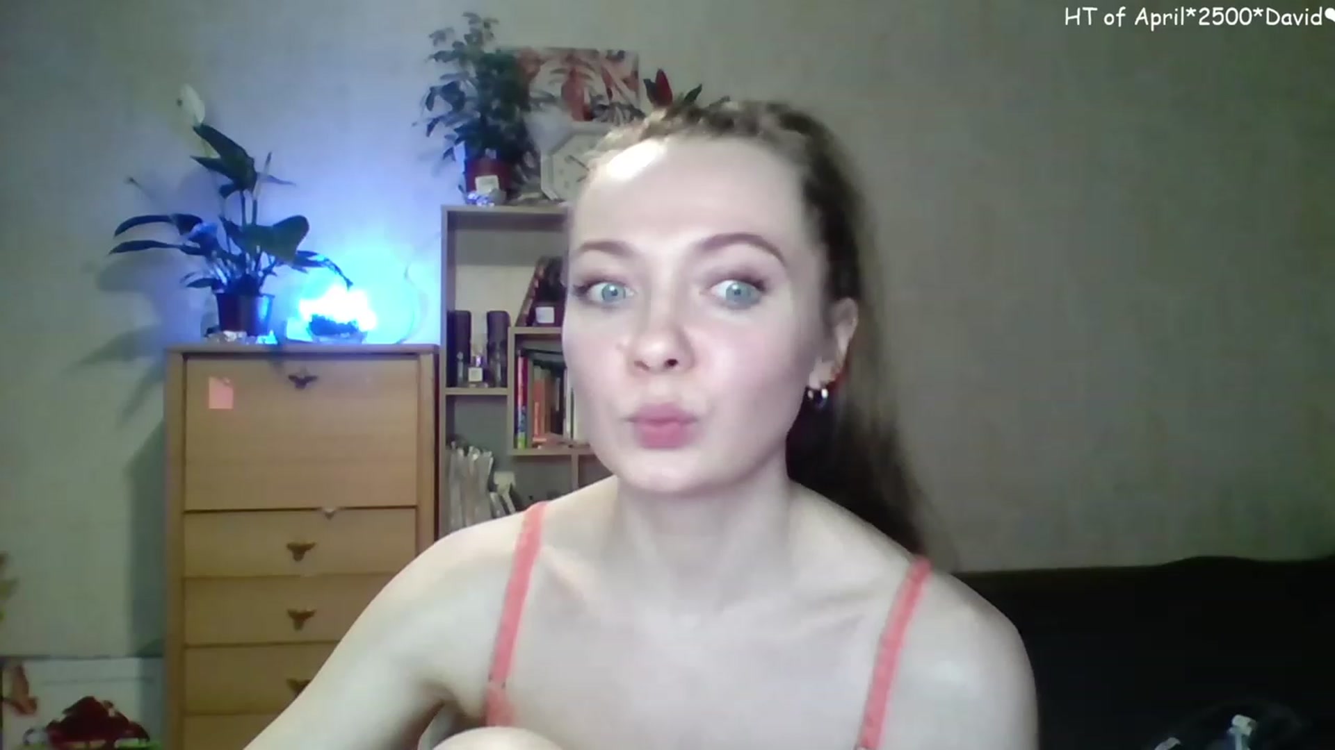 Gallery image thumbnail from LizaGhost's myfreecams stream on, 04/28/2023, 17:06 image 20 of 20