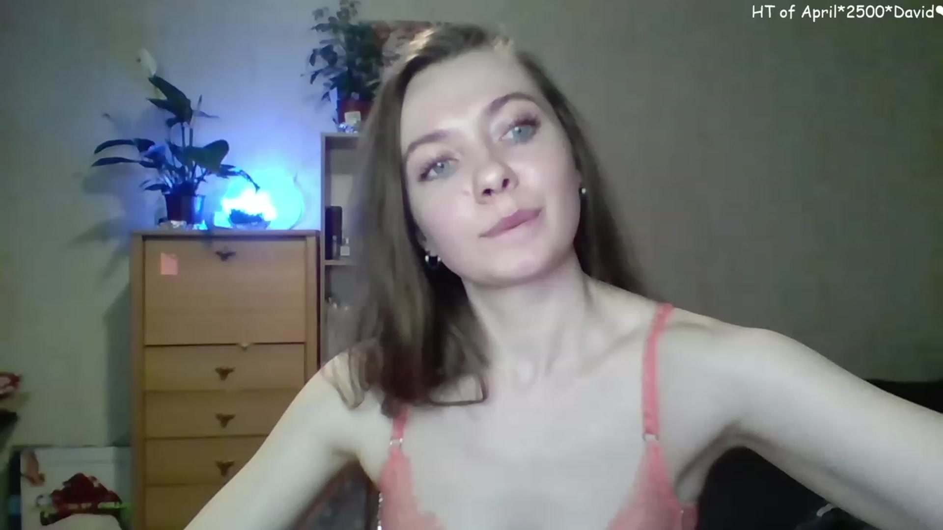Gallery image thumbnail from LizaGhost's myfreecams stream on, 04/28/2023, 17:06 image 7 of 20