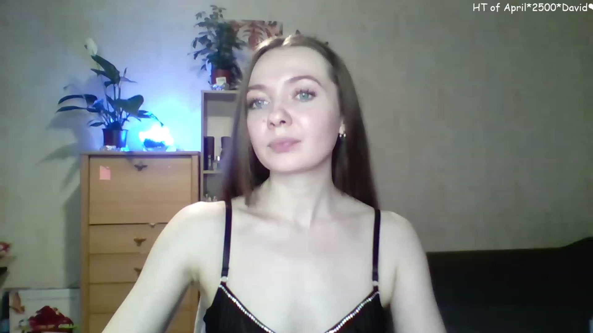 Gallery image thumbnail from LizaGhost's myfreecams stream on, 04/29/2023, 14:11 image 17 of 20