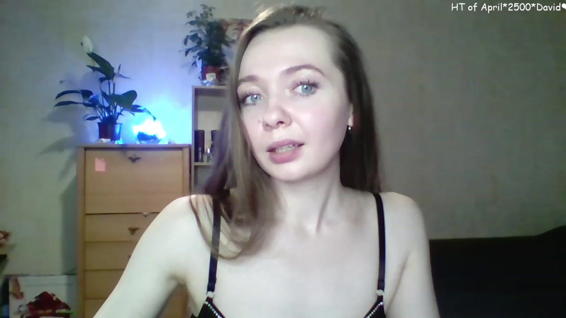 Gallery image thumbnail from LizaGhost's myfreecams stream on, 04/29/2023, 14:11 image 11 of 20