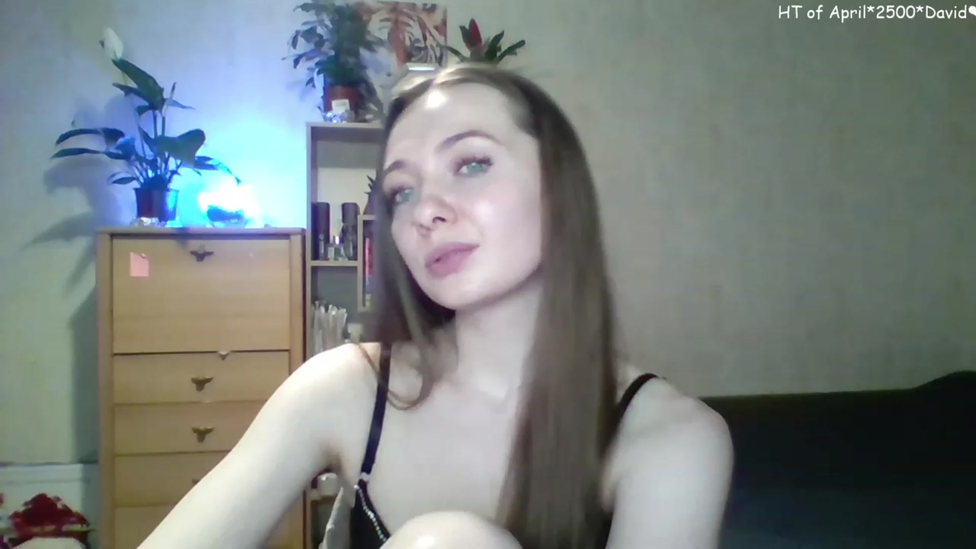 Gallery image thumbnail from LizaGhost's myfreecams stream on, 04/29/2023, 15:00 image 19 of 20