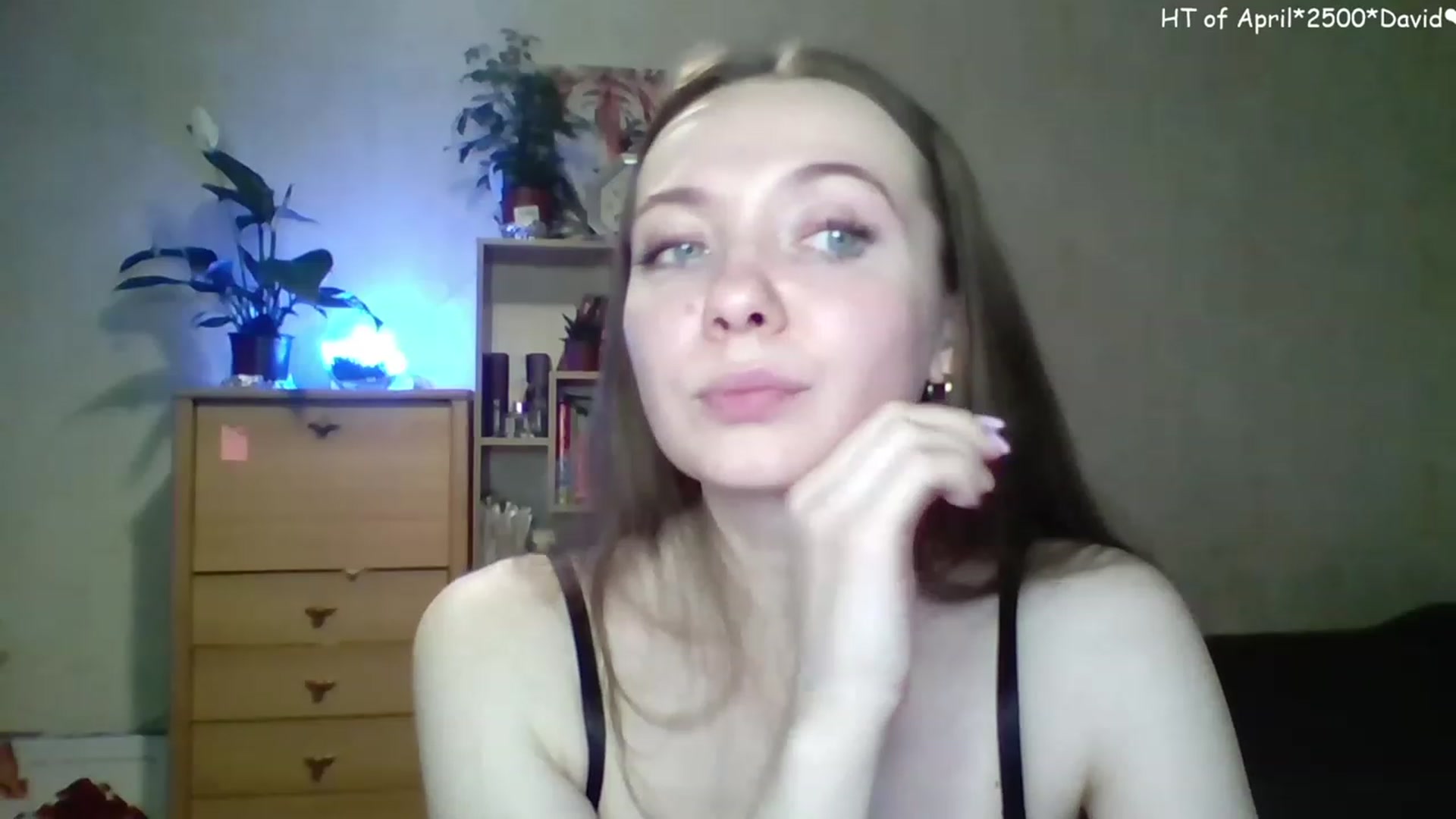 Gallery image thumbnail from LizaGhost's myfreecams stream on, 04/29/2023, 16:46 image 19 of 20