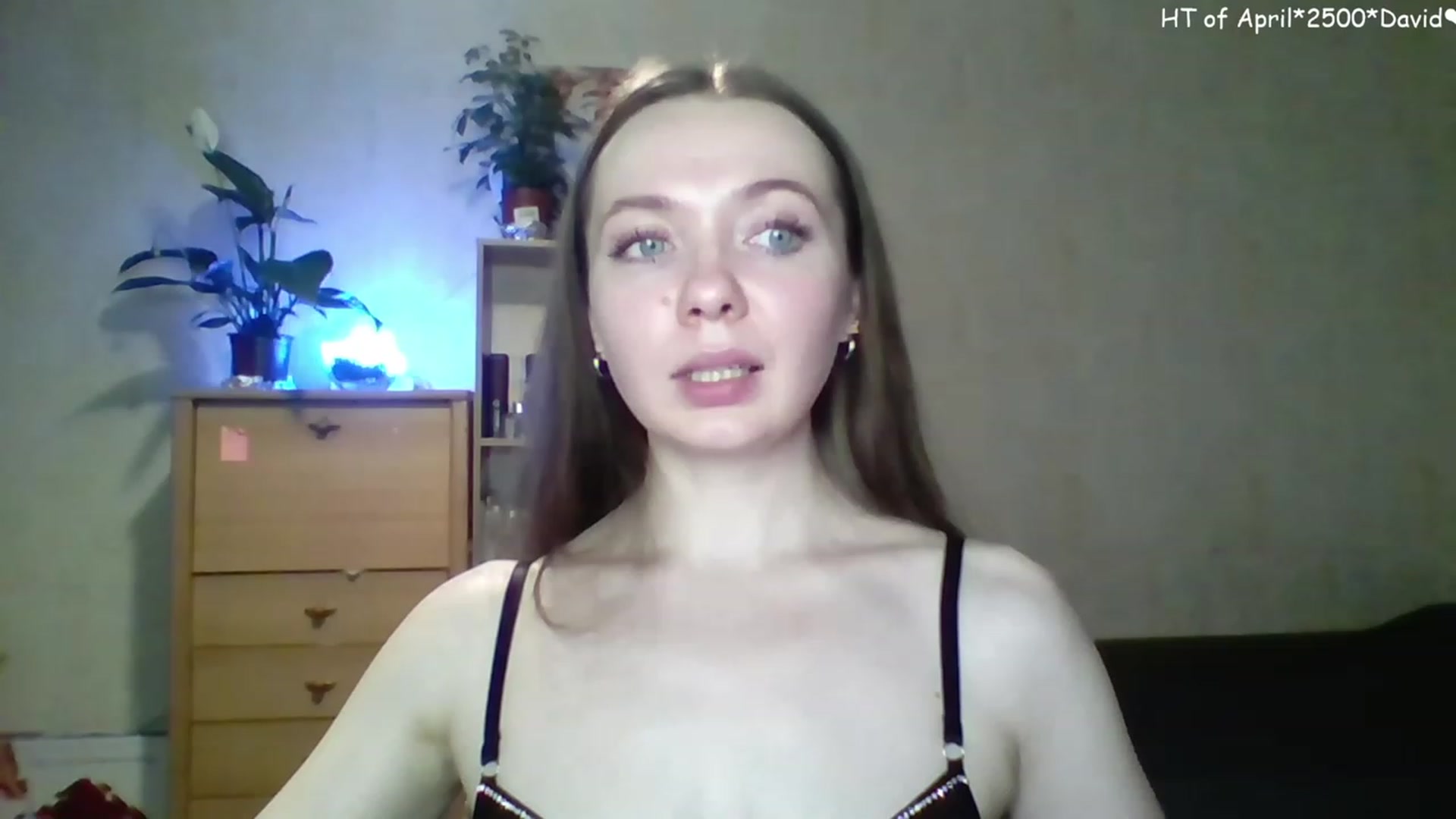 Gallery image thumbnail from LizaGhost's myfreecams stream on, 04/29/2023, 16:46 image 16 of 20
