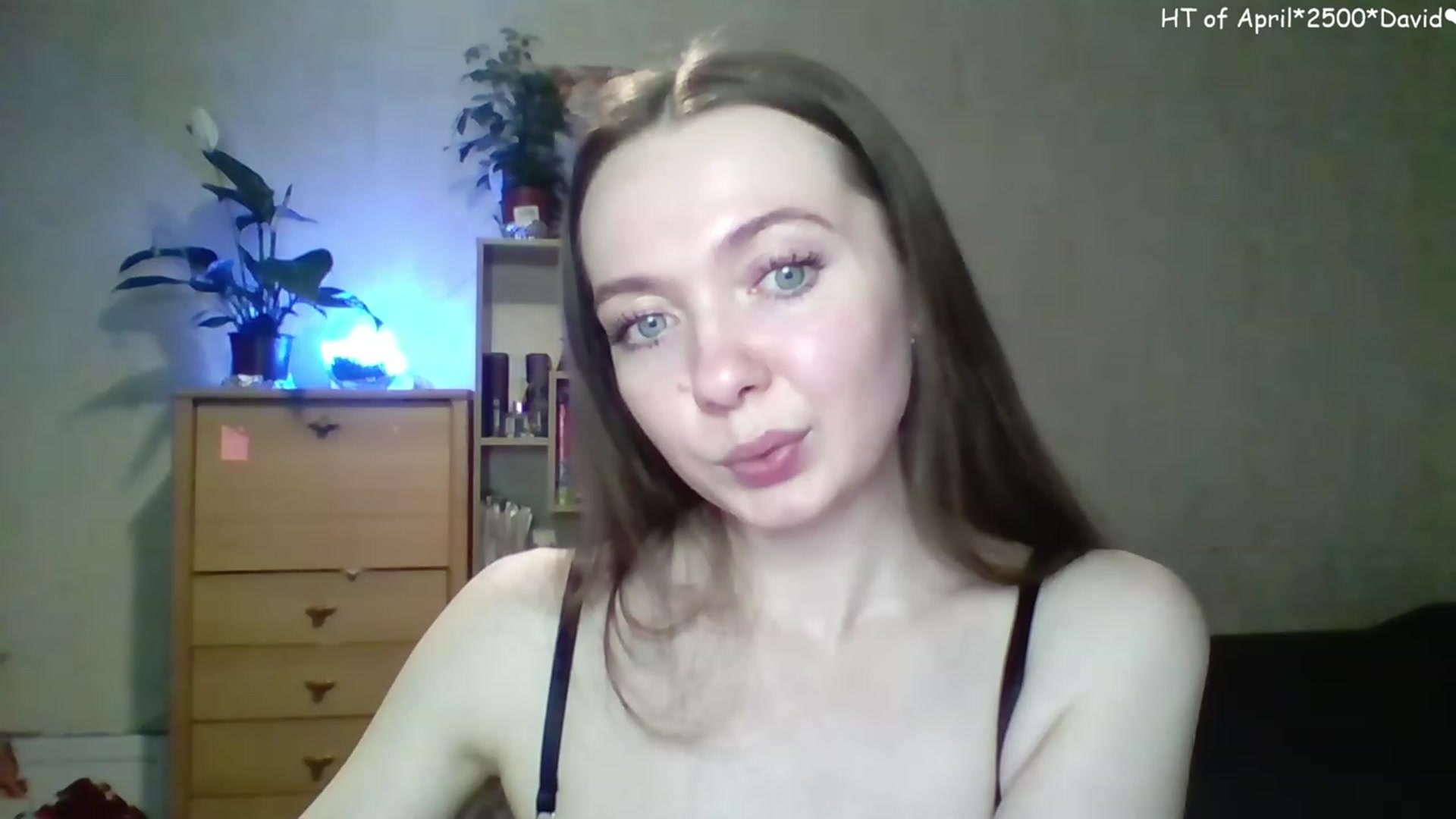 Gallery image thumbnail from LizaGhost's myfreecams stream on, 04/29/2023, 16:46 image 17 of 20