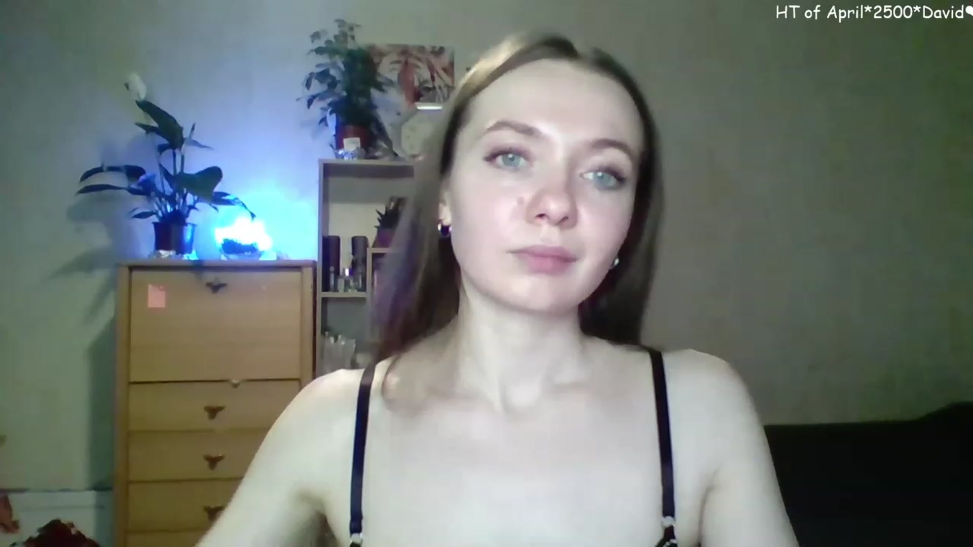 Gallery image thumbnail from LizaGhost's myfreecams stream on, 04/29/2023, 16:46 image 15 of 20