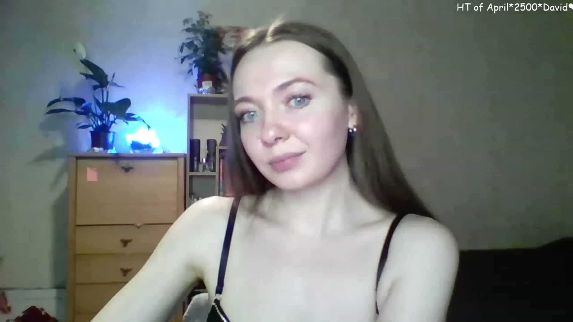 Gallery image thumbnail from LizaGhost's myfreecams stream on, 04/29/2023, 16:46 image 8 of 20