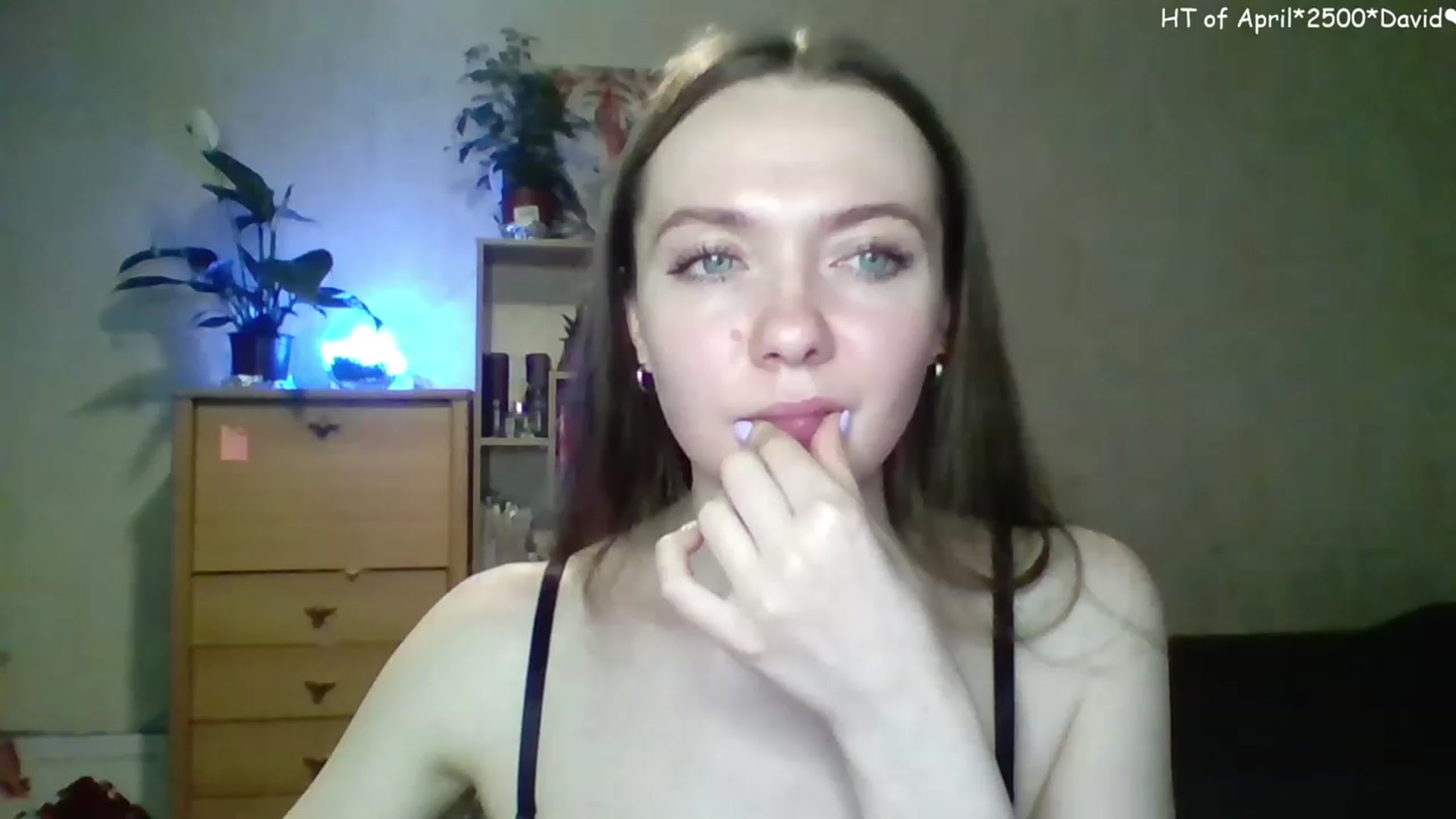 Gallery image thumbnail from LizaGhost's myfreecams stream on, 04/29/2023, 16:46 image 12 of 20
