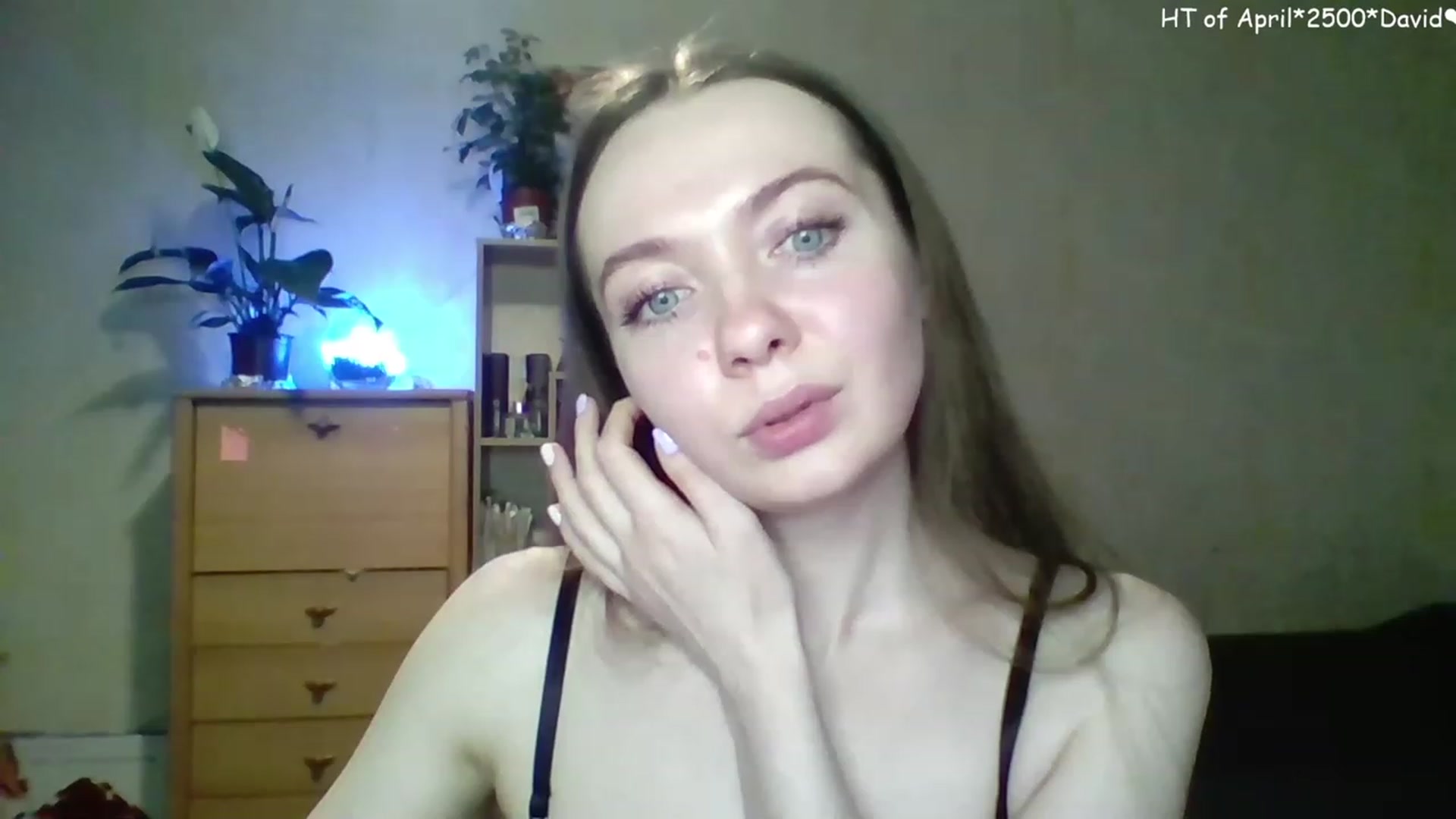 Gallery image thumbnail from LizaGhost's myfreecams stream on, 04/29/2023, 16:46 image 13 of 20