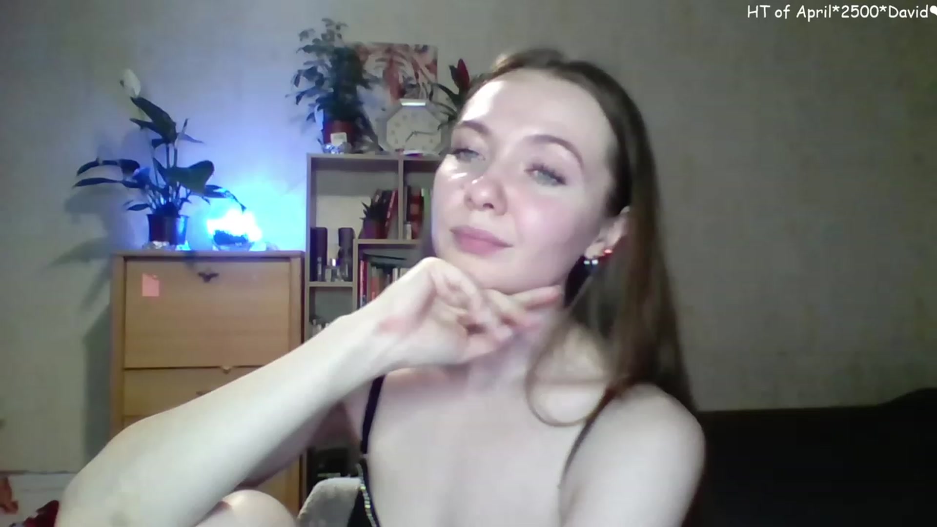 Gallery image thumbnail from LizaGhost's myfreecams stream on, 04/29/2023, 16:46 image 3 of 20