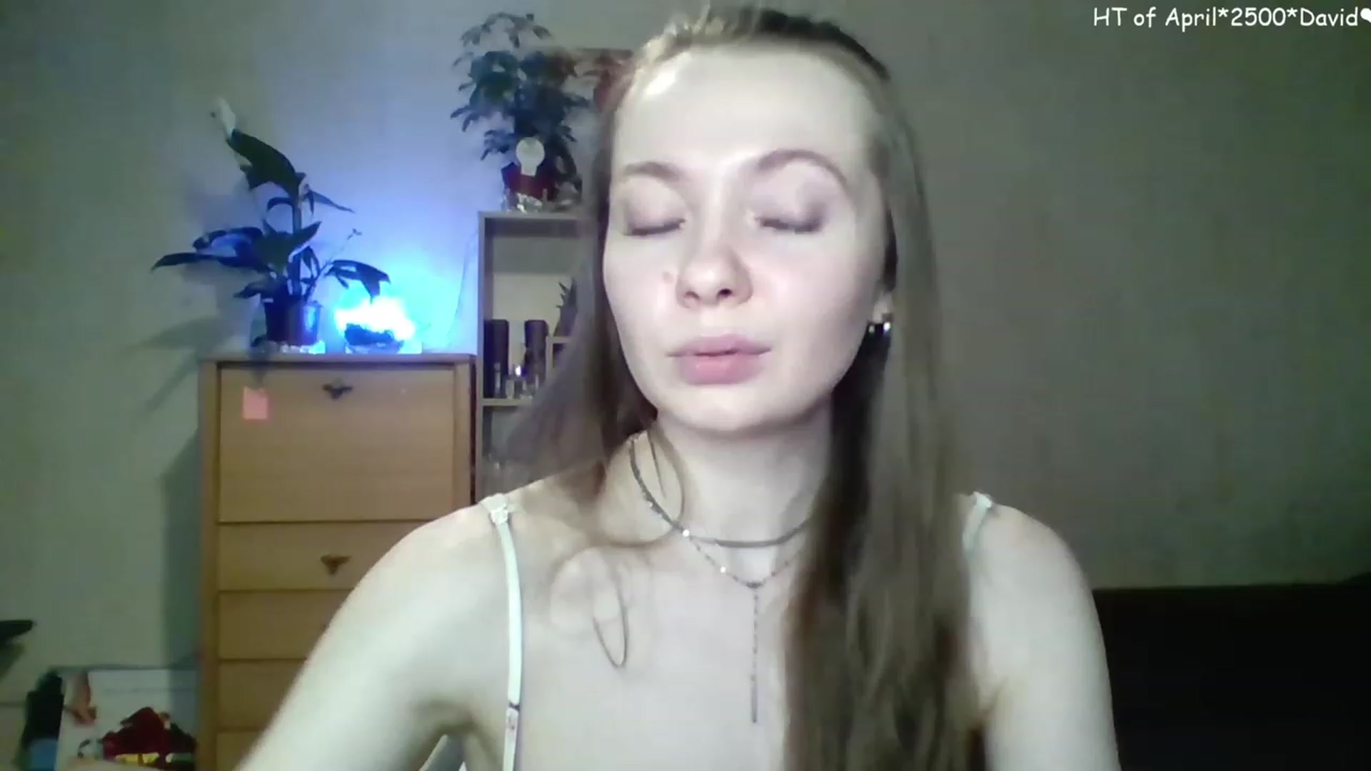 Gallery image thumbnail from LizaGhost's myfreecams stream on, 04/30/2023, 17:06 image 10 of 20