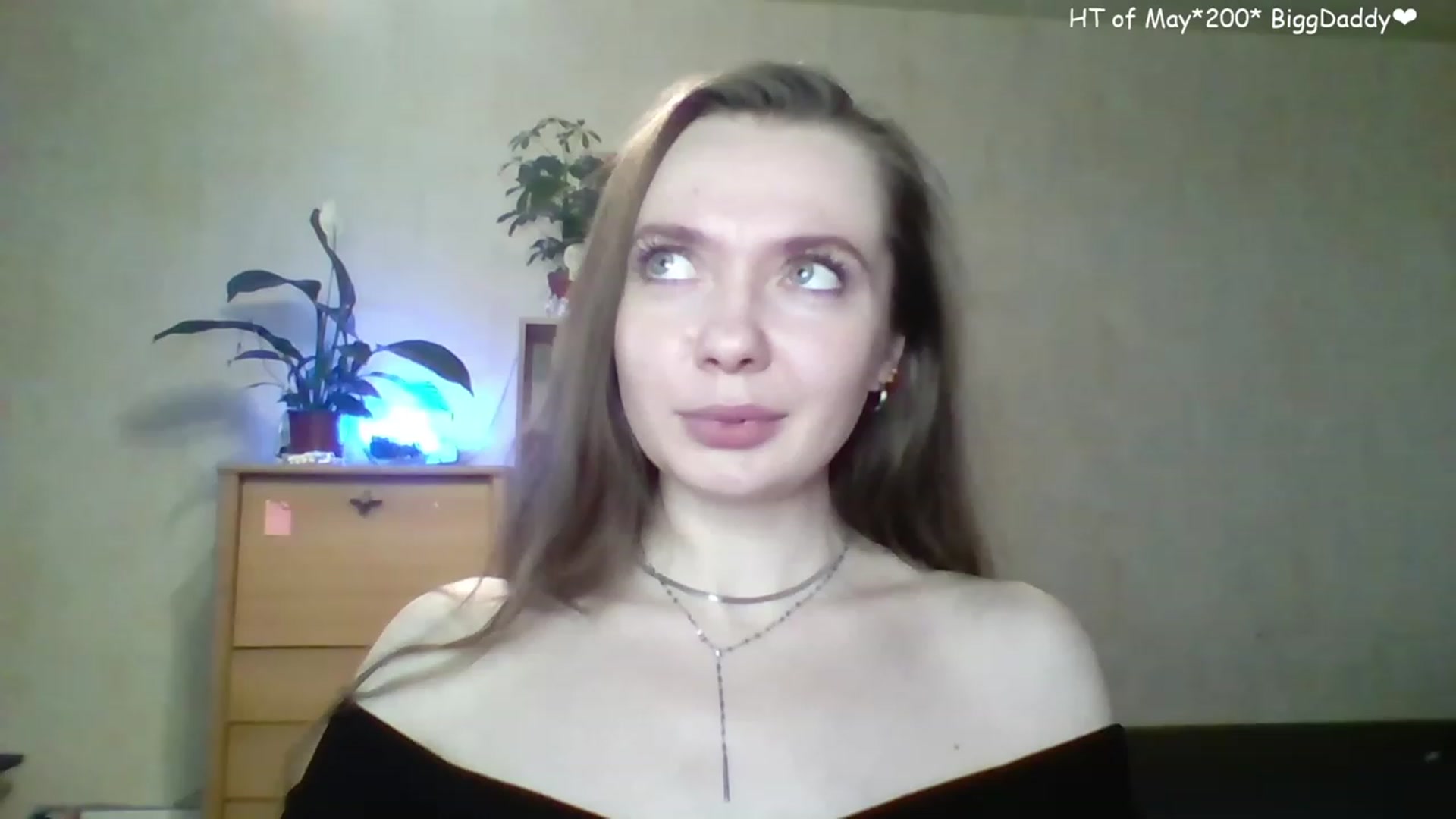 Gallery image thumbnail from LizaGhost's myfreecams stream on, 05/02/2023, 13:14 image 1 of 20