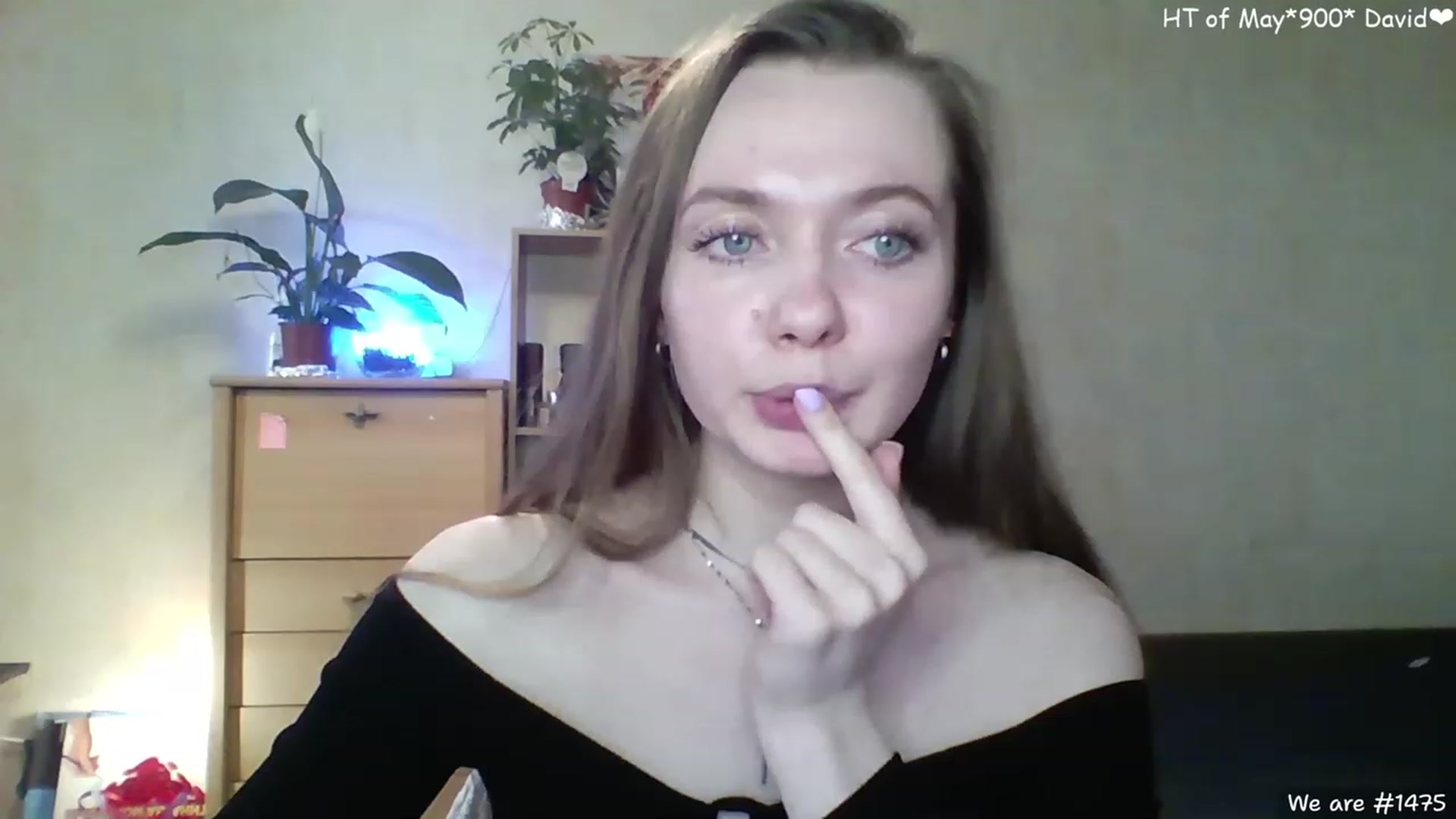 Gallery image thumbnail from LizaGhost's myfreecams stream on, 05/02/2023, 15:22 image 13 of 20