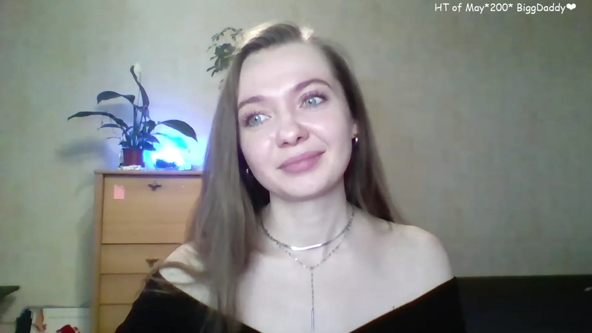 Gallery image thumbnail from LizaGhost's myfreecams stream on, 05/02/2023, 15:22 image 1 of 20