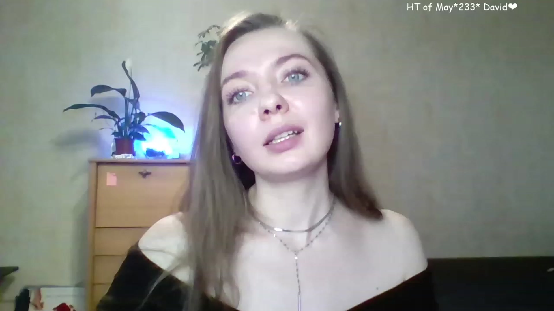 Gallery image thumbnail from LizaGhost's myfreecams stream on, 05/02/2023, 15:22 image 3 of 20