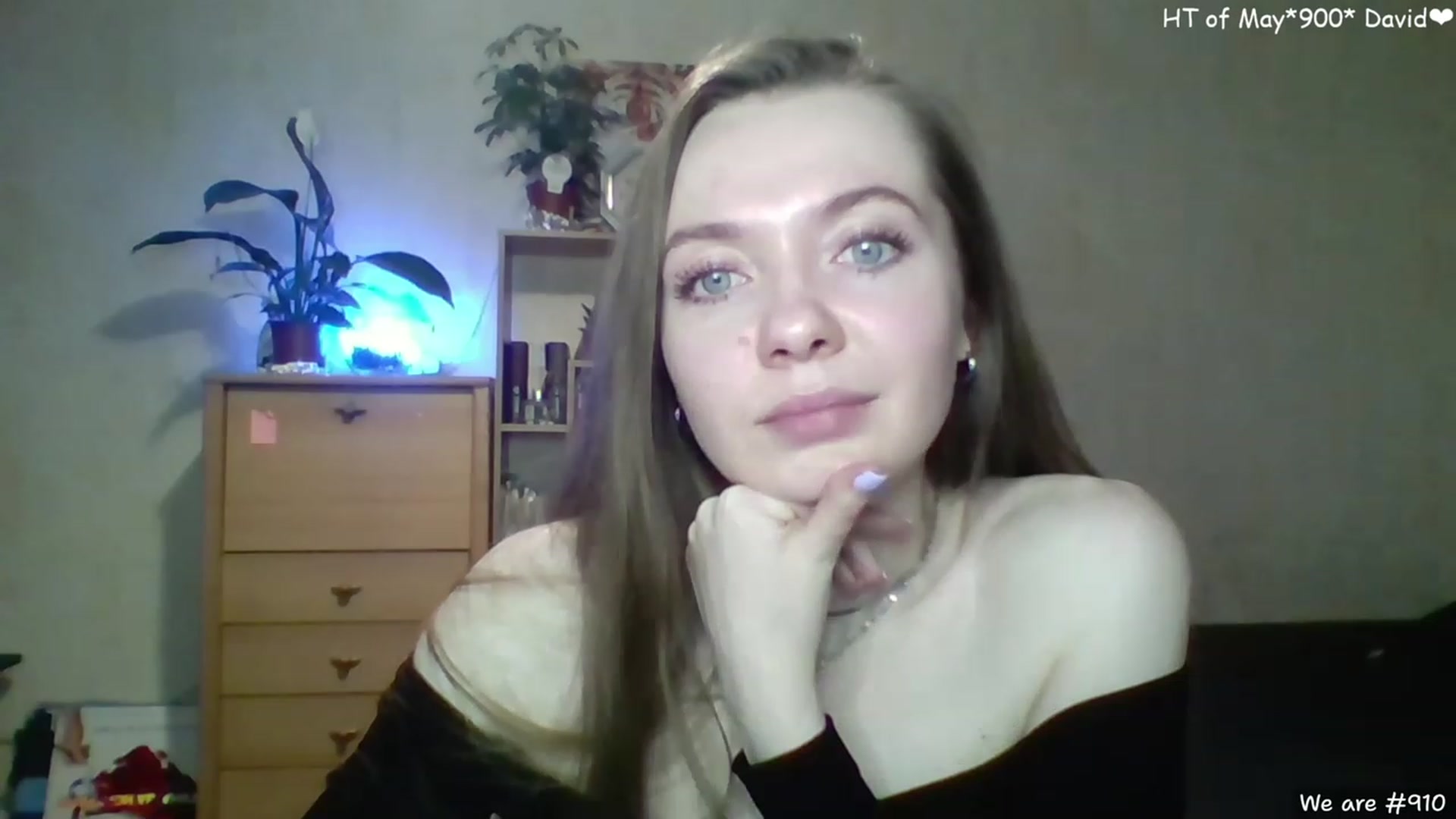 Gallery image thumbnail from LizaGhost's myfreecams stream on, 05/02/2023, 16:48 image 17 of 20
