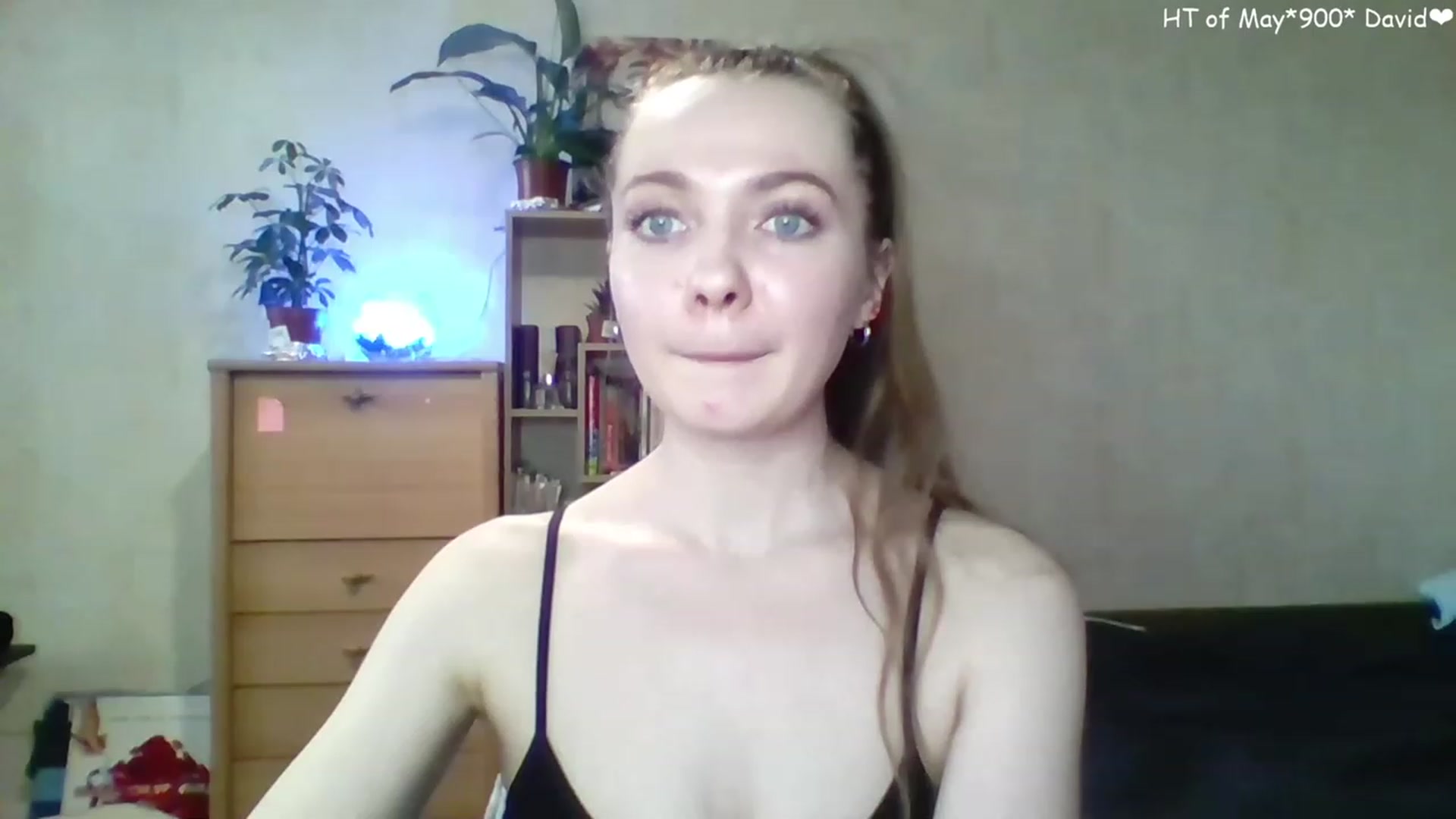 Gallery image thumbnail from LizaGhost's myfreecams stream on, 05/03/2023, 13:55 image 10 of 20