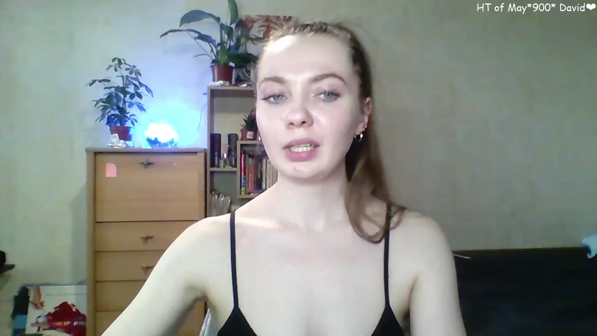 Gallery image thumbnail from LizaGhost's myfreecams stream on, 05/03/2023, 13:55 image 9 of 20