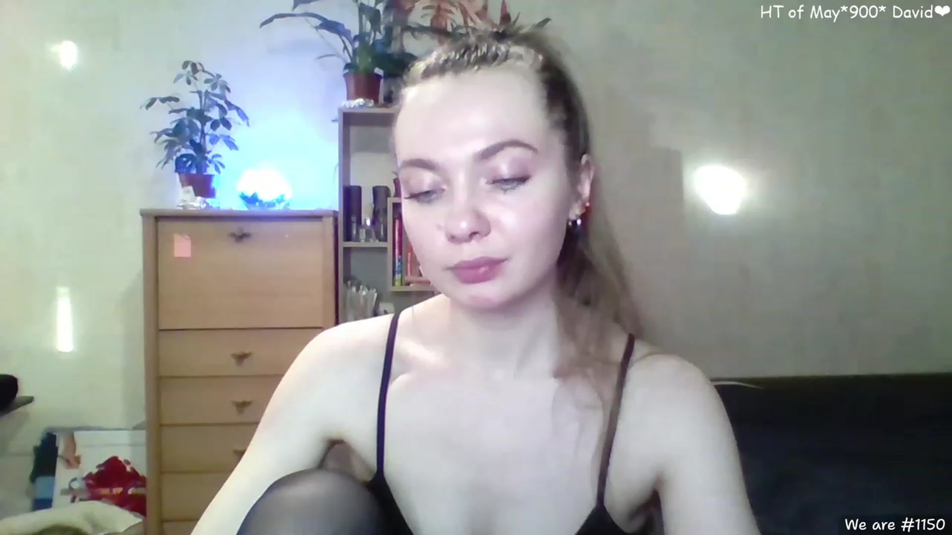 Gallery image thumbnail from LizaGhost's myfreecams stream on, 05/03/2023, 16:27 image 10 of 20