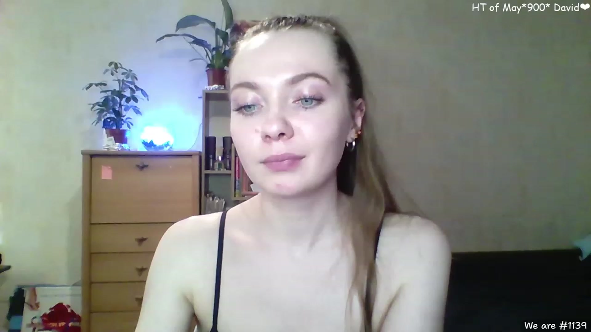 Gallery image thumbnail from LizaGhost's myfreecams stream on, 05/03/2023, 16:27 image 5 of 20
