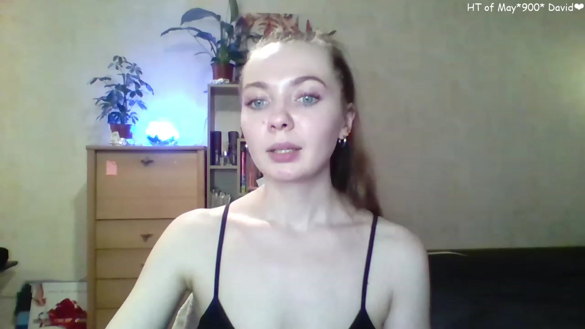 Gallery image thumbnail from LizaGhost's myfreecams stream on, 05/03/2023, 16:27 image 19 of 20