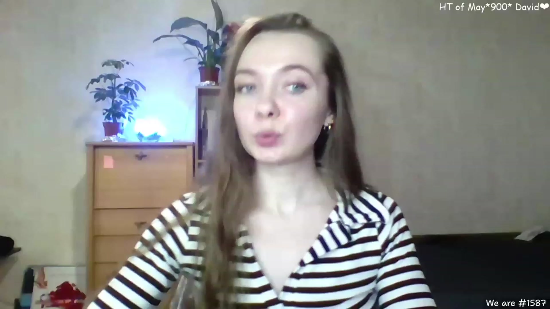 Gallery image thumbnail from LizaGhost's myfreecams stream on, 05/04/2023, 15:31 image 14 of 20