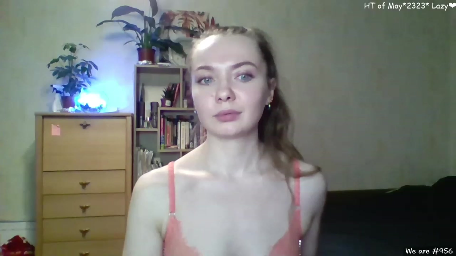 Gallery image thumbnail from LizaGhost's myfreecams stream on, 05/05/2023, 16:43 image 20 of 20
