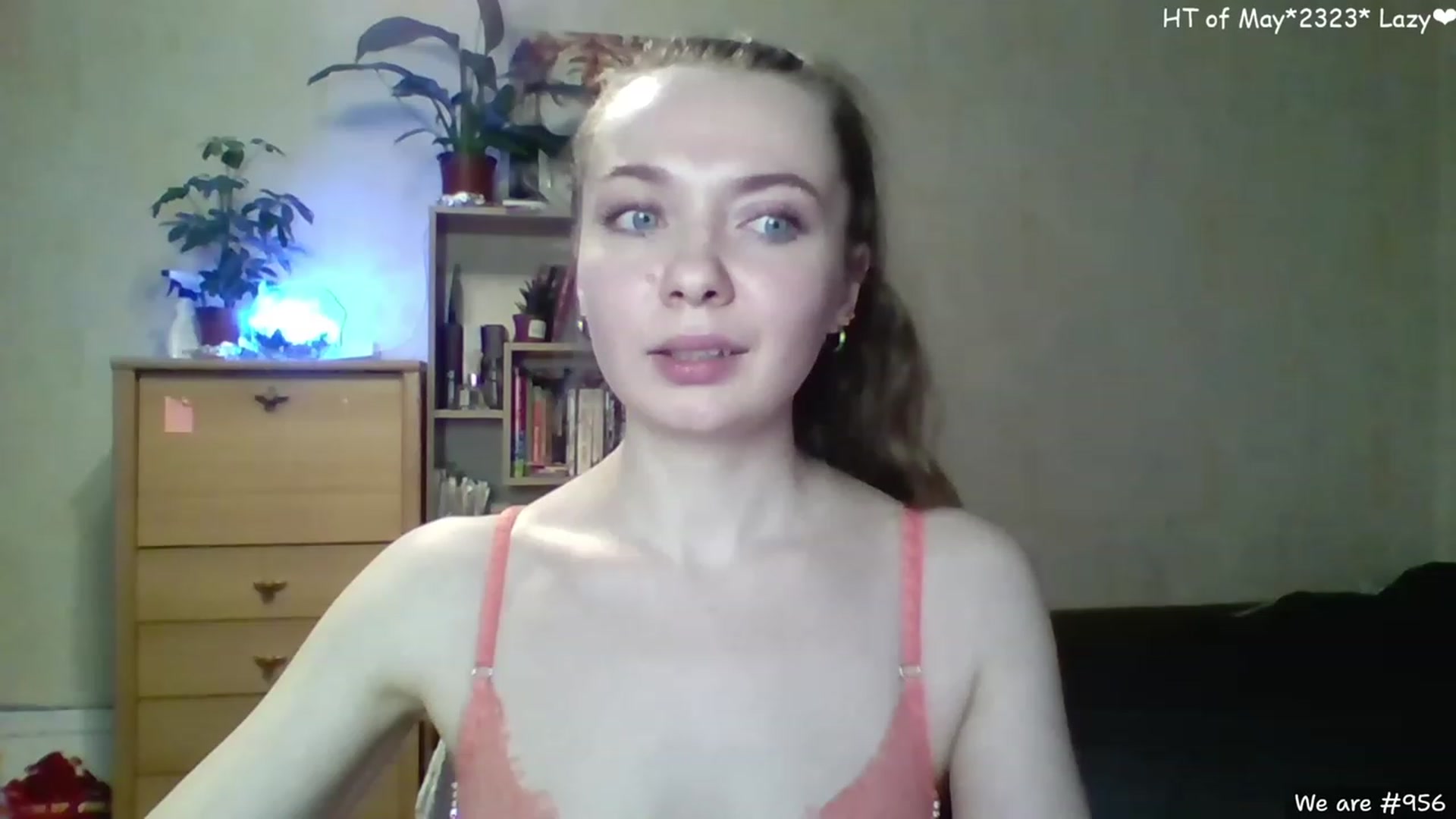Gallery image thumbnail from LizaGhost's myfreecams stream on, 05/05/2023, 16:43 image 15 of 20