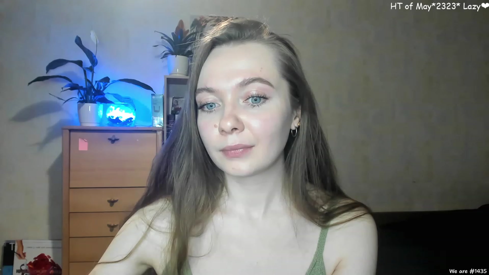 Gallery image thumbnail from LizaGhost's myfreecams stream on, 05/09/2023, 13:13 image 11 of 20