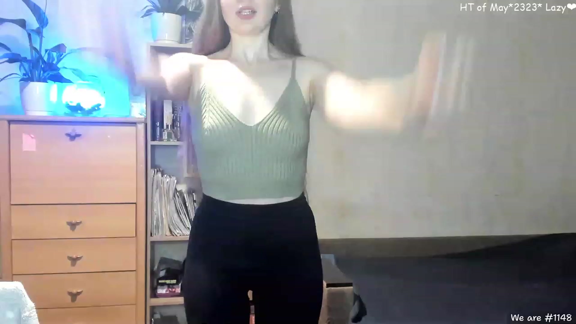 Gallery image thumbnail from LizaGhost's myfreecams stream on, 05/09/2023, 17:06 image 17 of 20