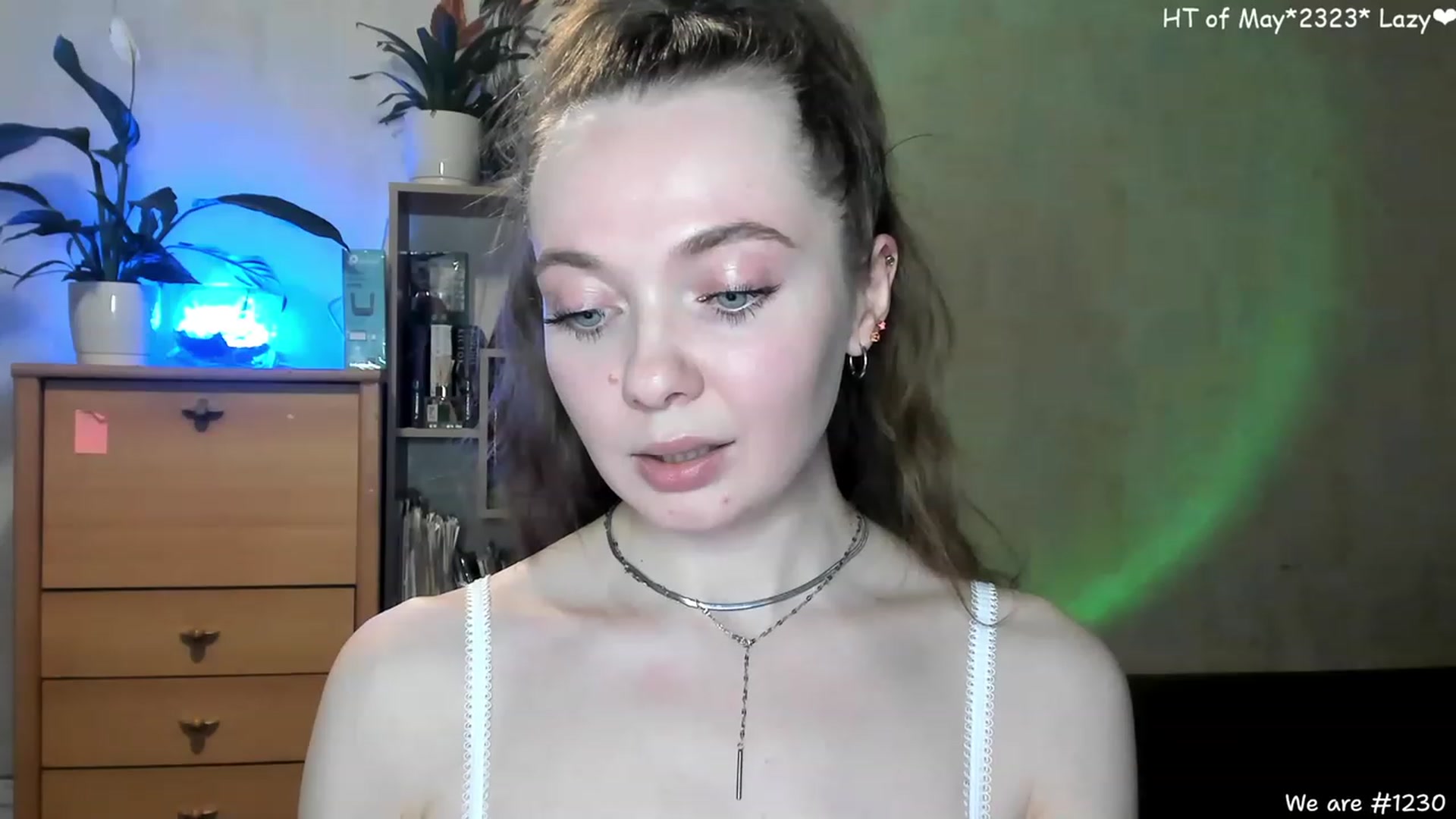 Gallery image thumbnail from LizaGhost's myfreecams stream on, 05/10/2023, 13:40 image 19 of 20