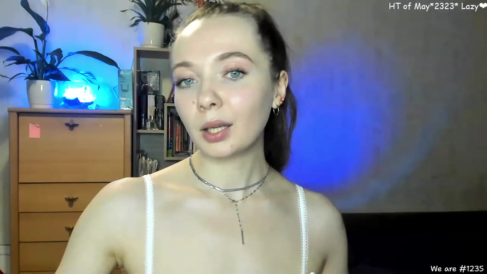 Gallery image thumbnail from LizaGhost's myfreecams stream on, 05/10/2023, 15:45 image 11 of 20