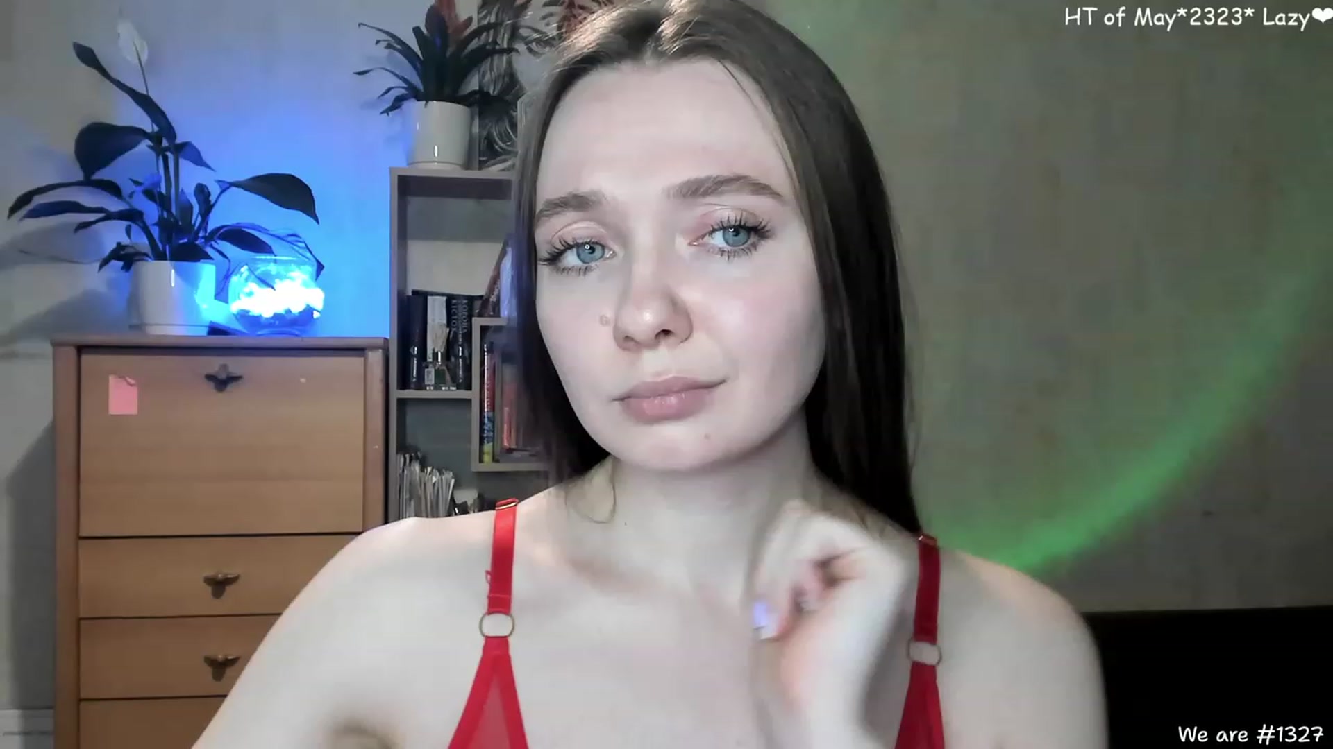 Gallery image thumbnail from LizaGhost's myfreecams stream on, 05/11/2023, 14:31 image 7 of 20
