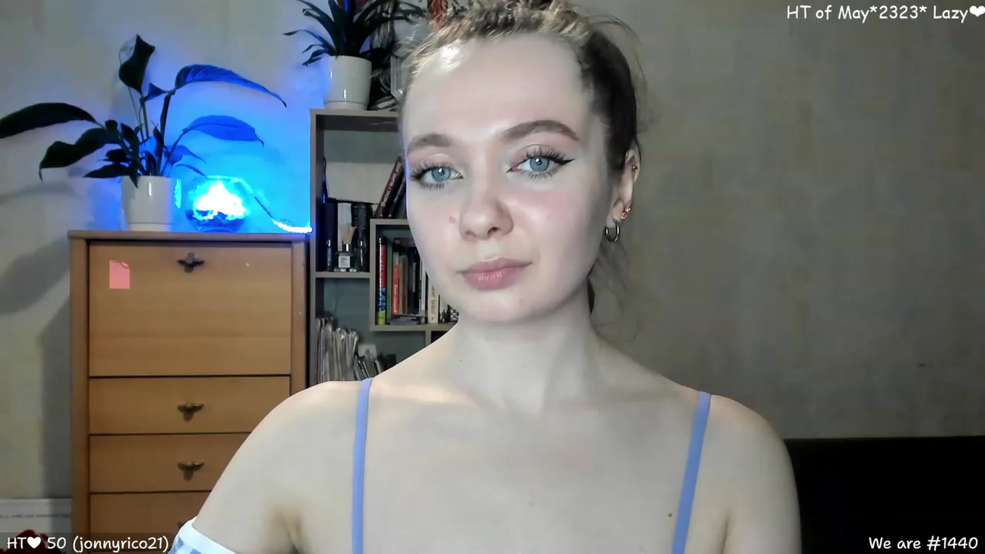 Gallery image thumbnail from LizaGhost's myfreecams stream on, 05/14/2023, 14:10 image 9 of 20